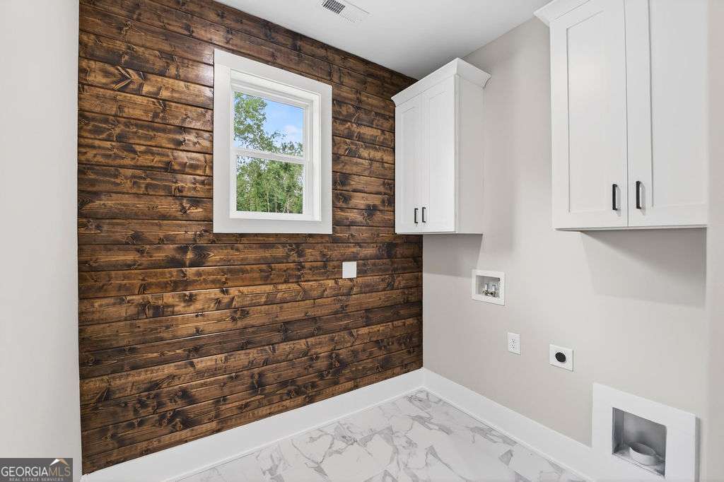 924 Browning Road Property Photo 24