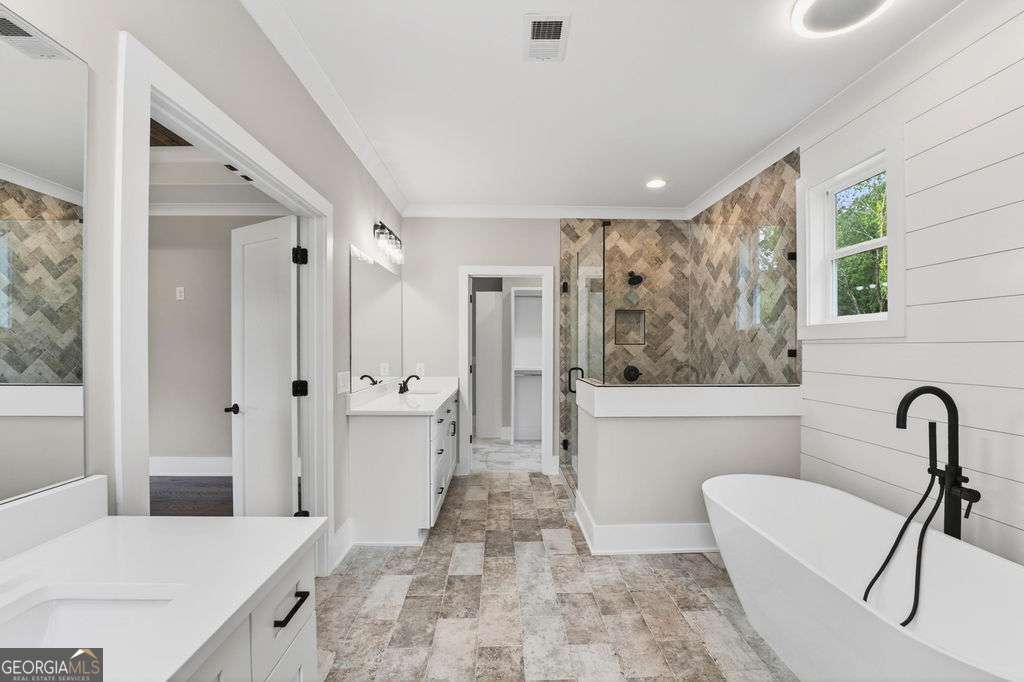 924 Browning Road Property Photo 30
