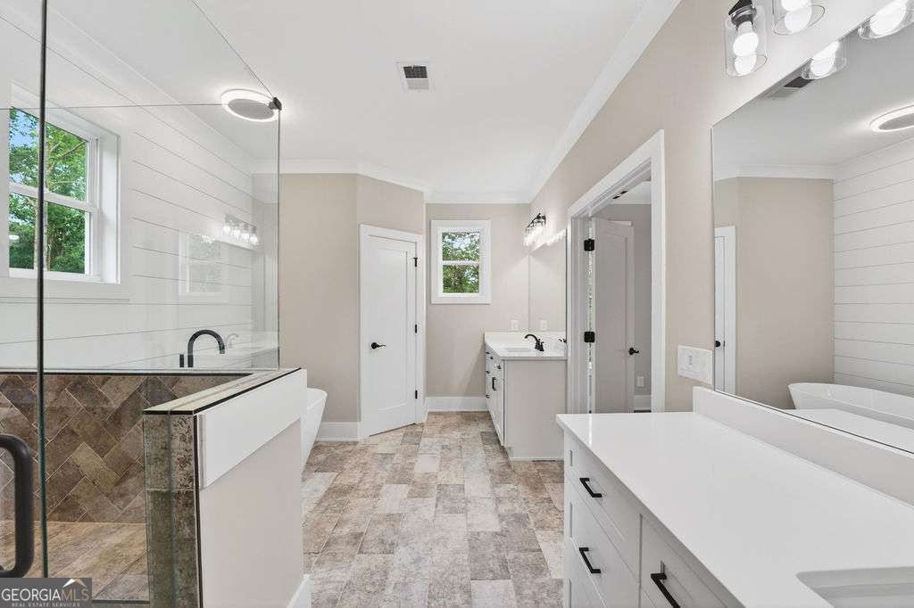 924 Browning Road Property Photo 32