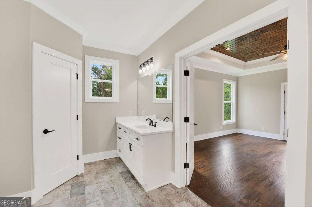 924 Browning Road Property Photo 33