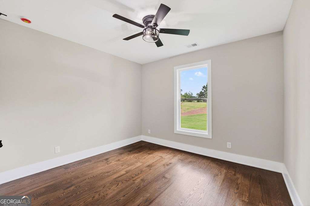 924 Browning Road Property Photo 41