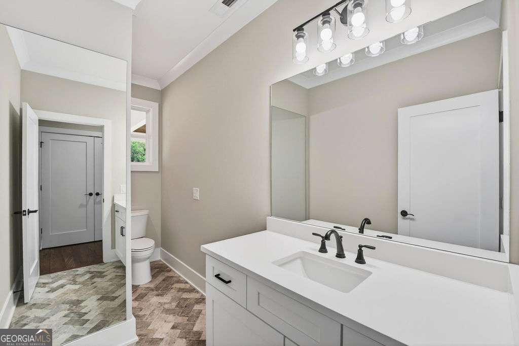 924 Browning Road Property Photo 42