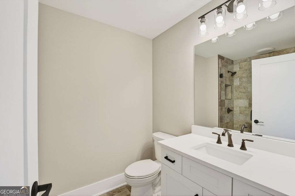 924 Browning Road Property Photo 48
