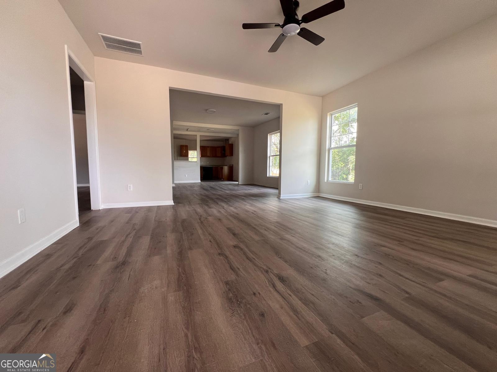 2830 Cherry Avenue Property Photo 6