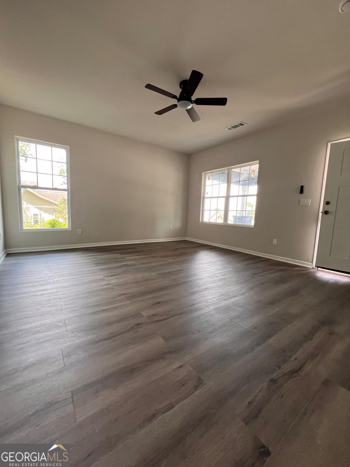 2830 Cherry Avenue Property Photo 8