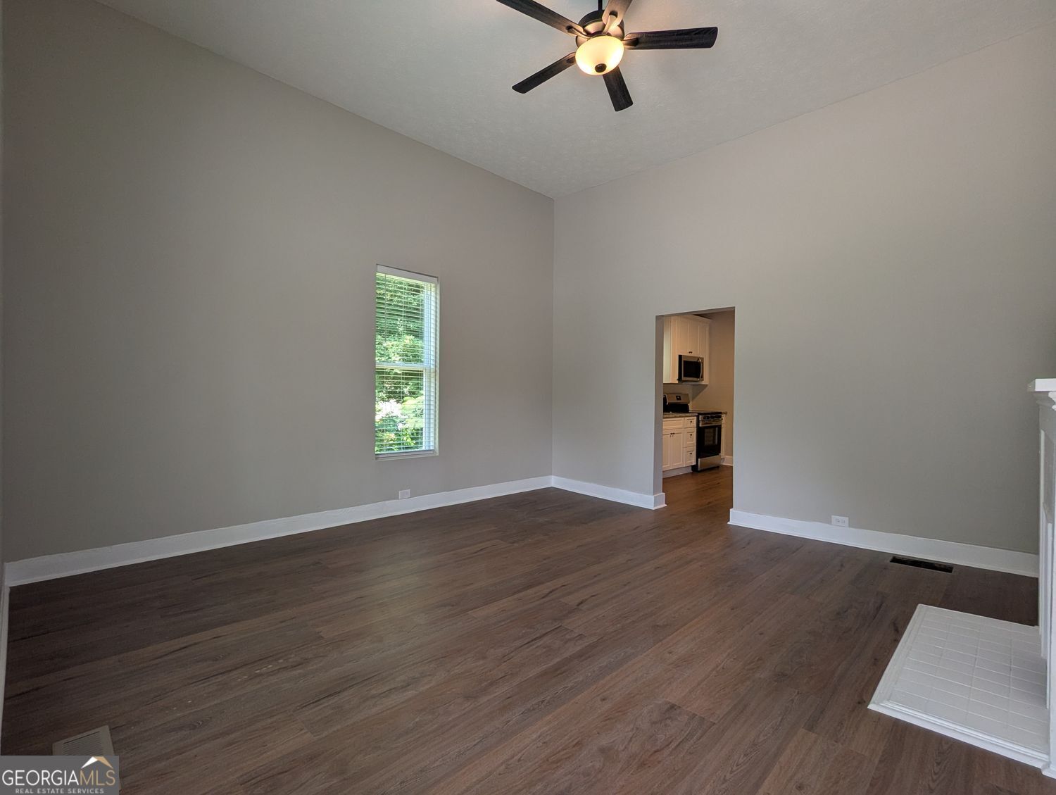 305 Burson Avenue Property Photo 2