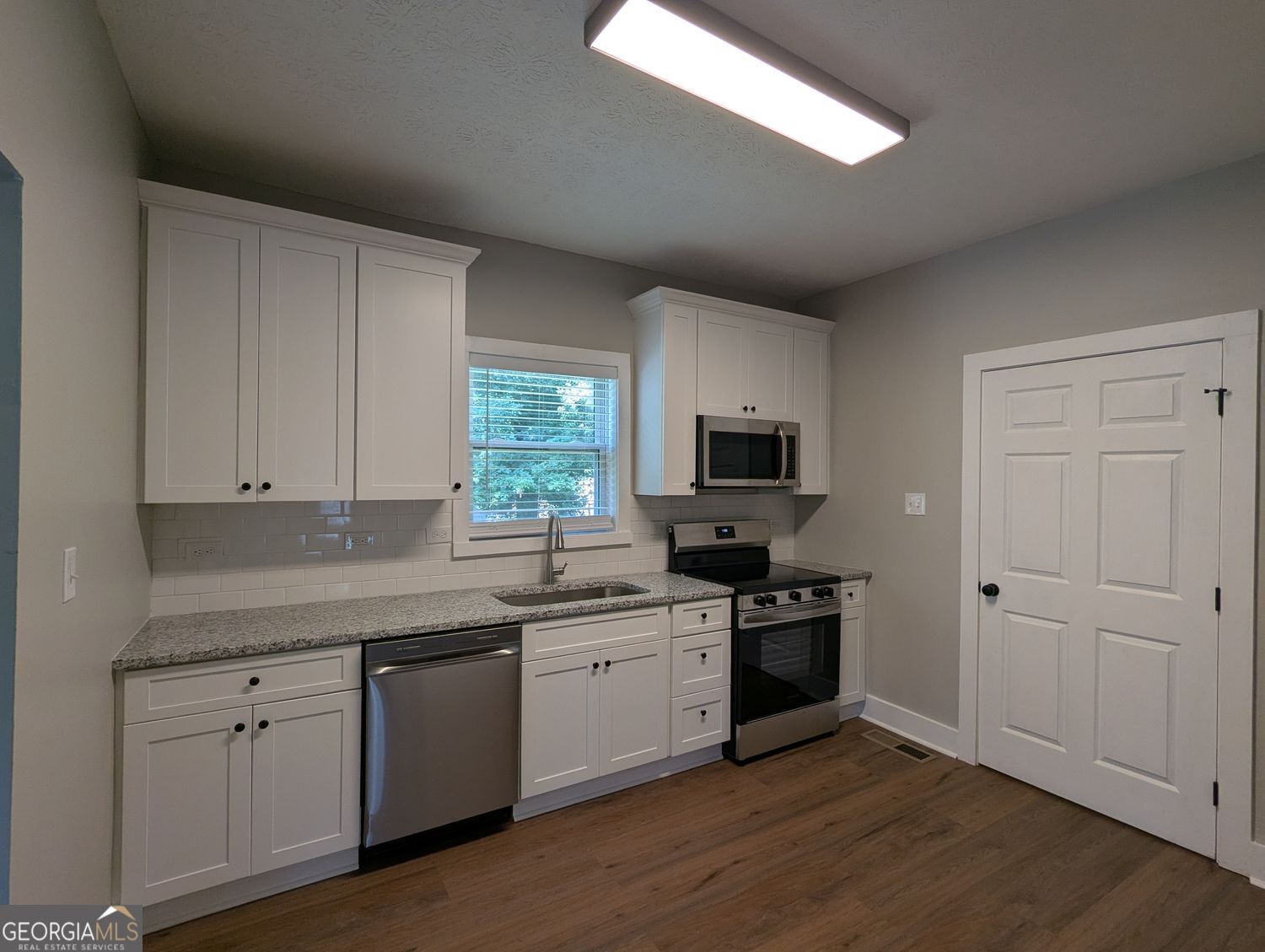 305 Burson Avenue Property Photo 5