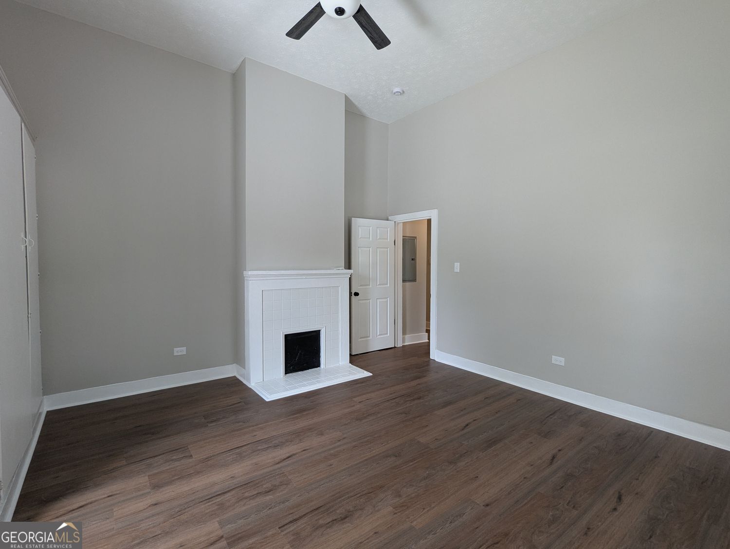 305 Burson Avenue Property Photo 8