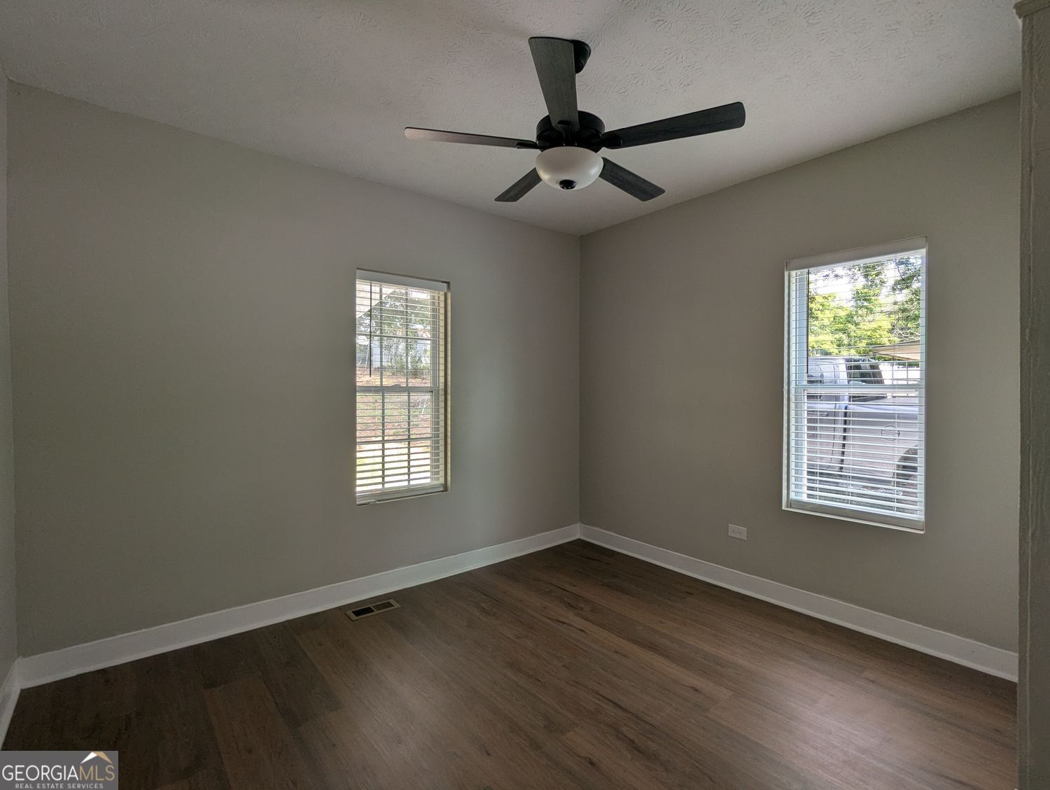 305 Burson Avenue Property Photo 11