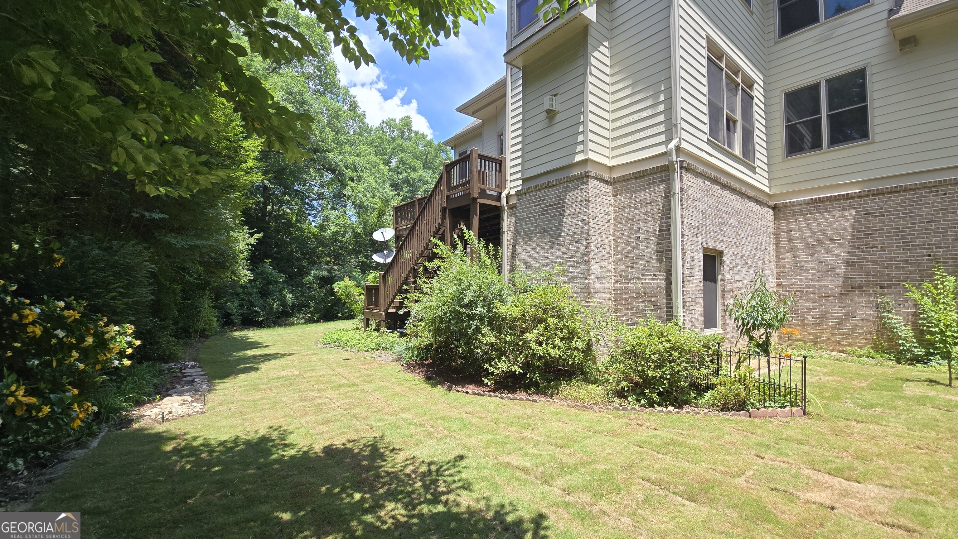 3540 Falls Branch Court Property Photo 2