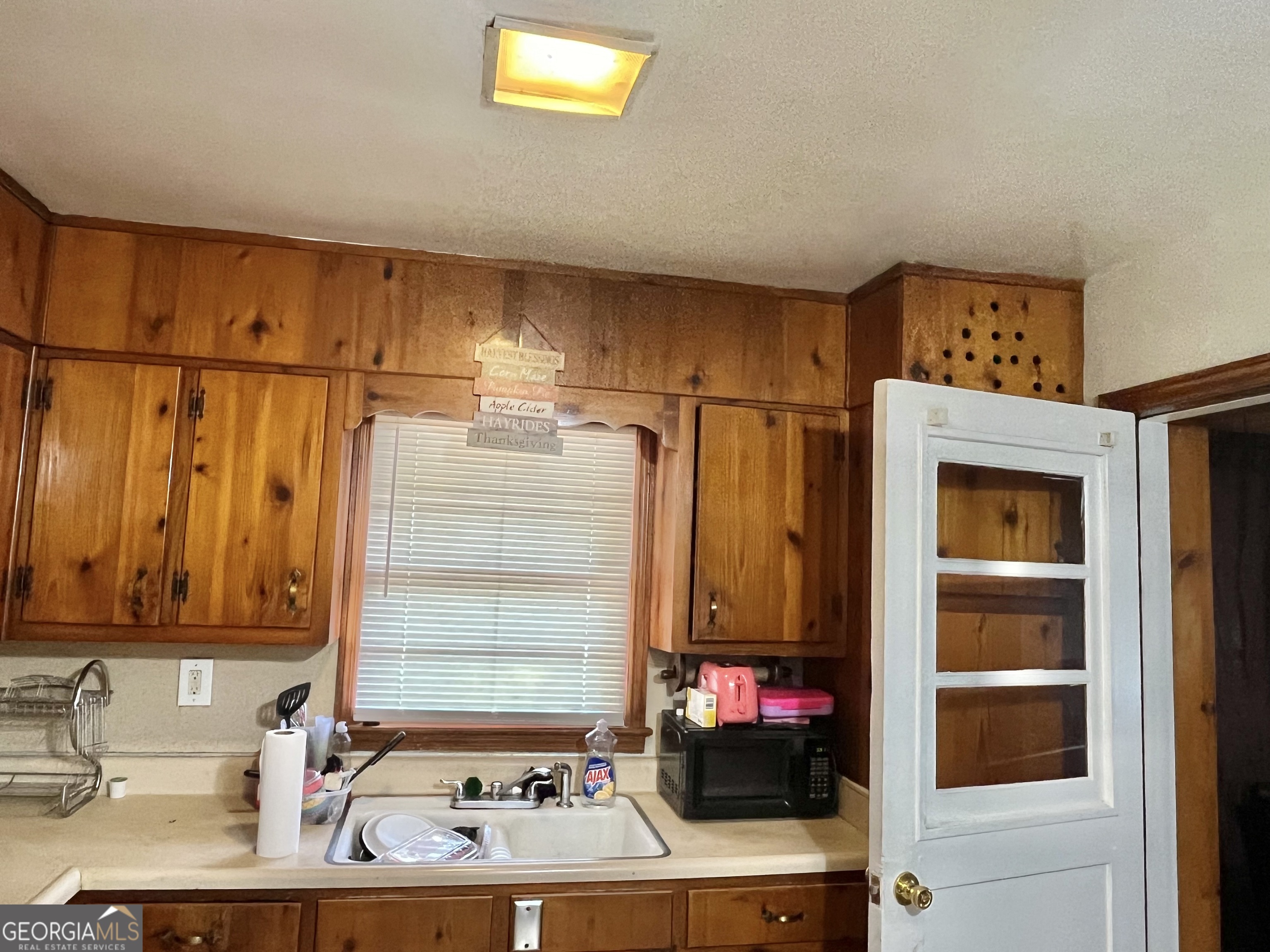 6842 E Sherwood Drive Property Photo 9