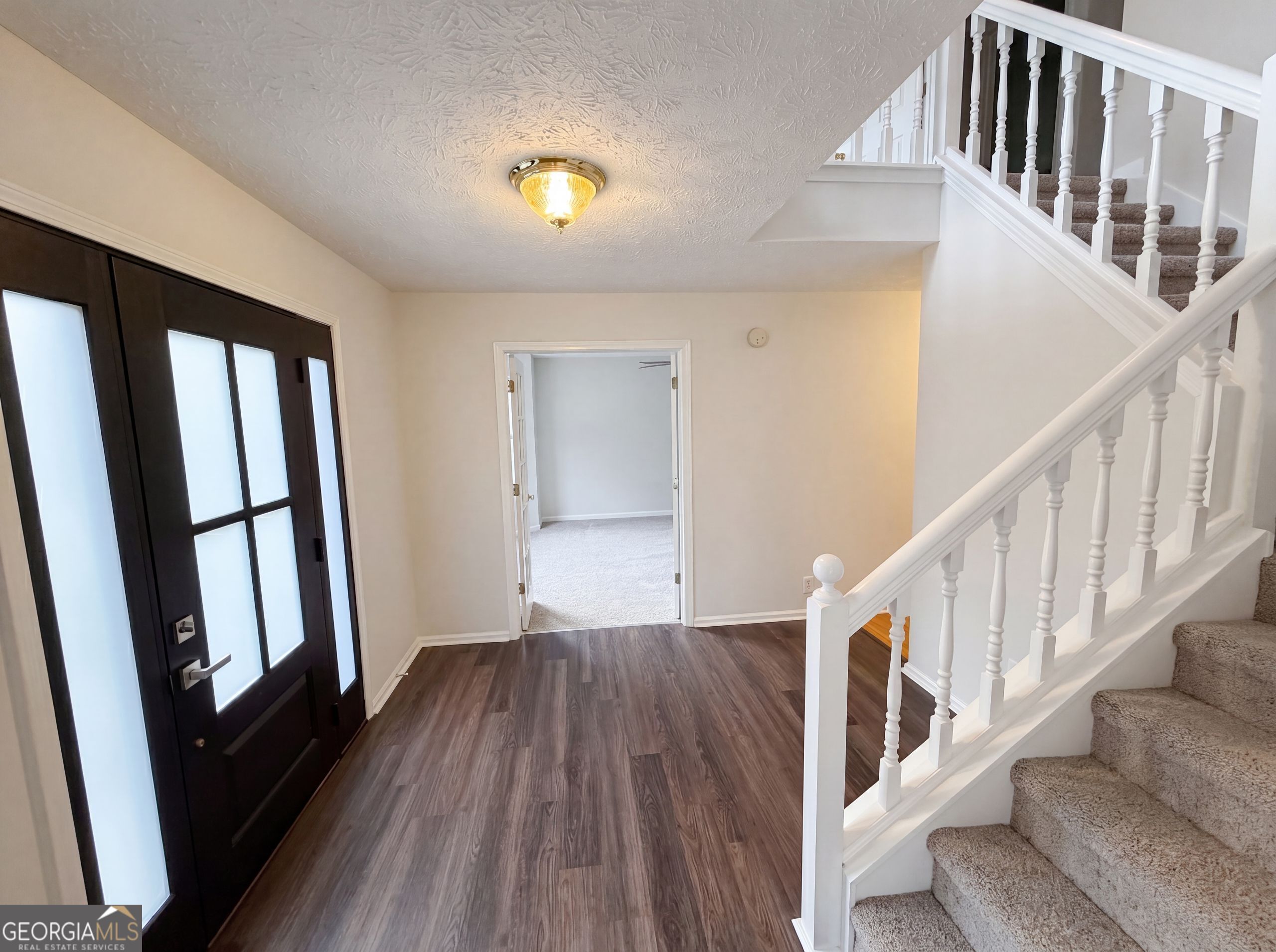 1800 Ivy Stone Court Property Photo 7