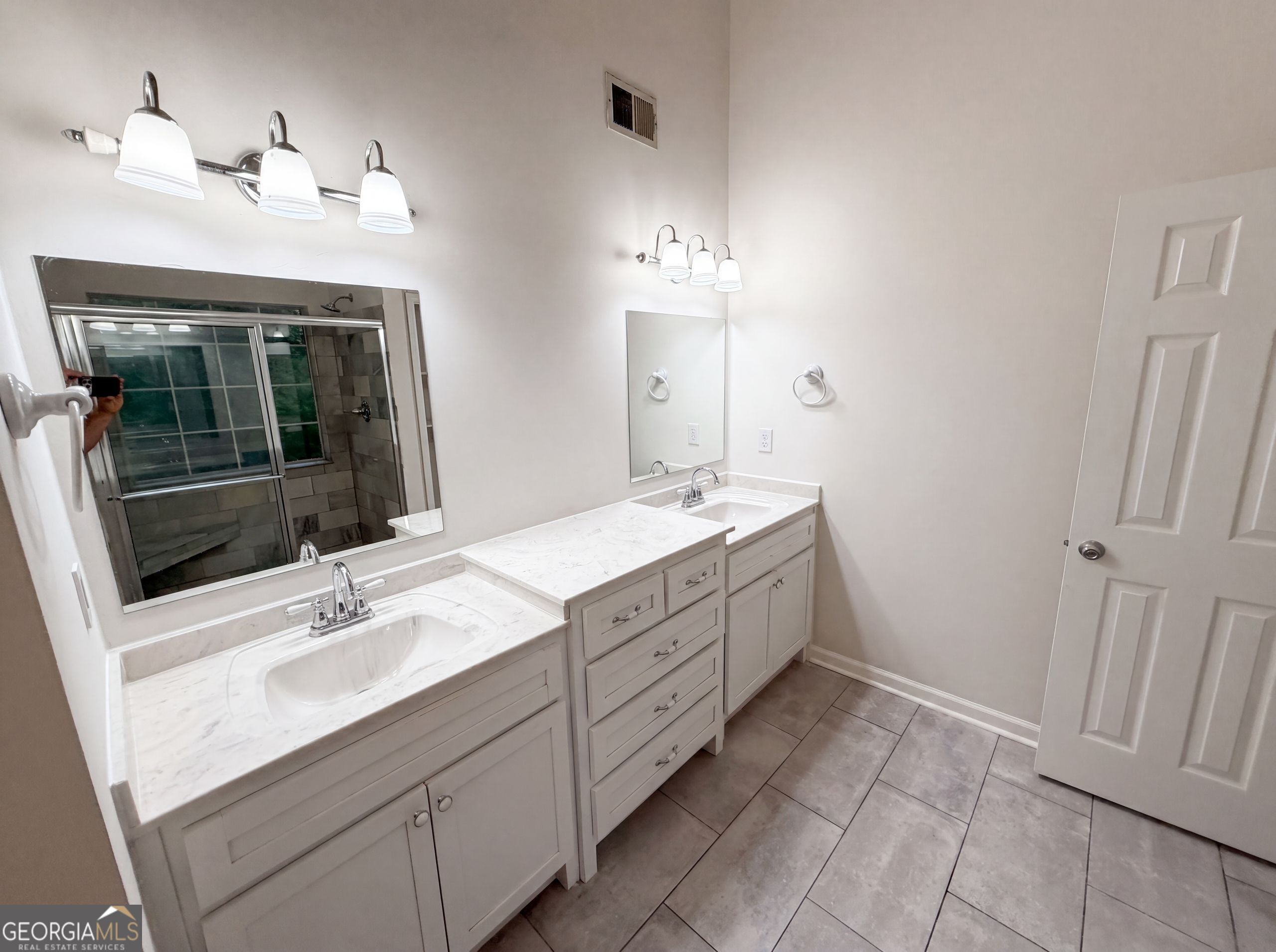 1800 Ivy Stone Court Property Photo 32