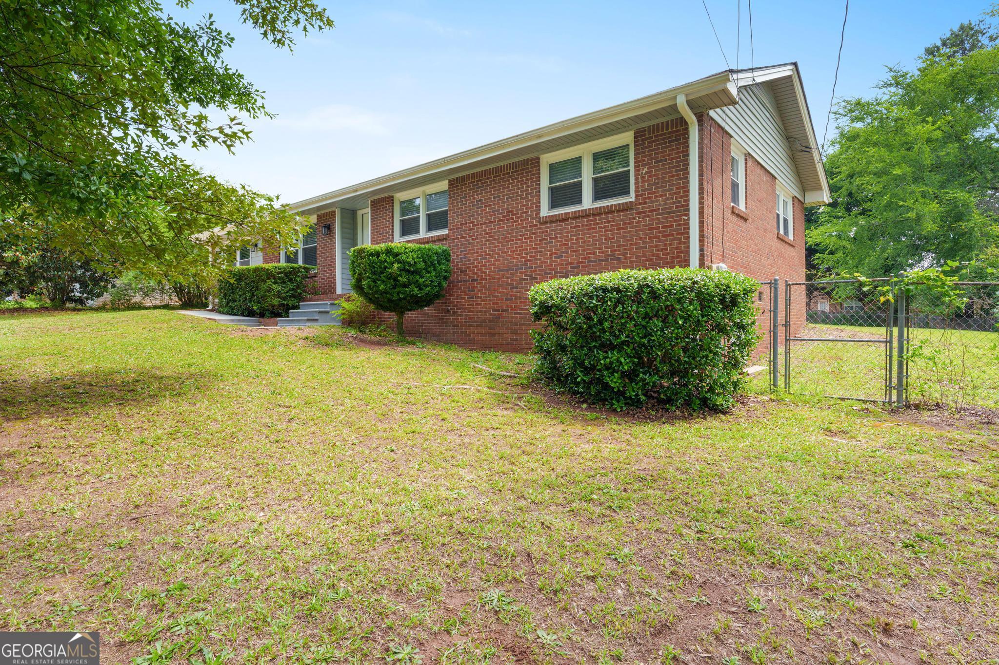 1745 Rockbridge Road Nw Property Photo 19