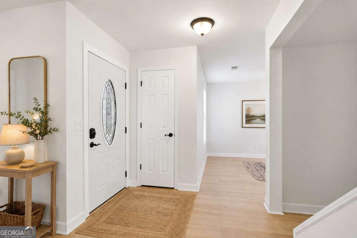 17 Riverview Court Se Property Photo 3
