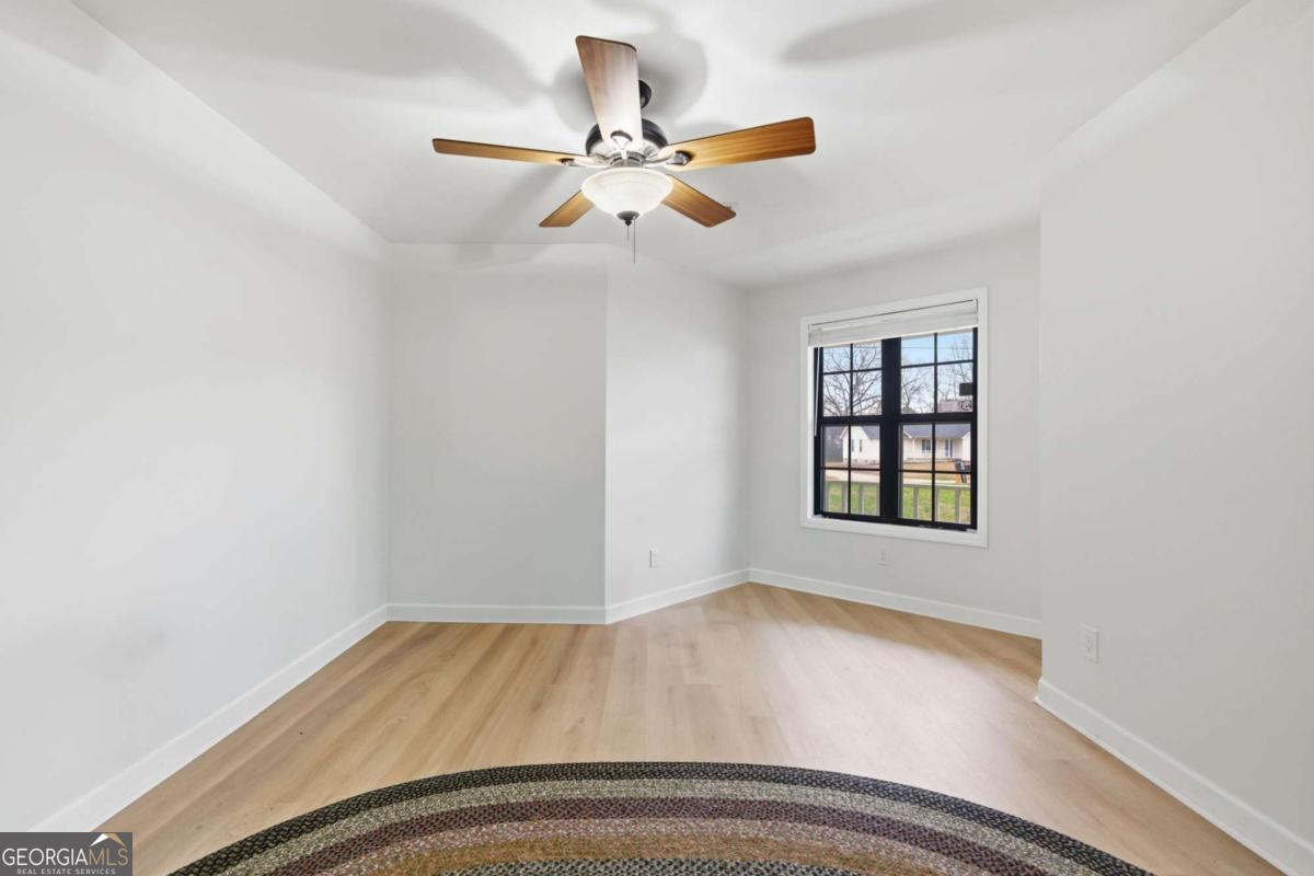 17 Riverview Court Se Property Photo 9
