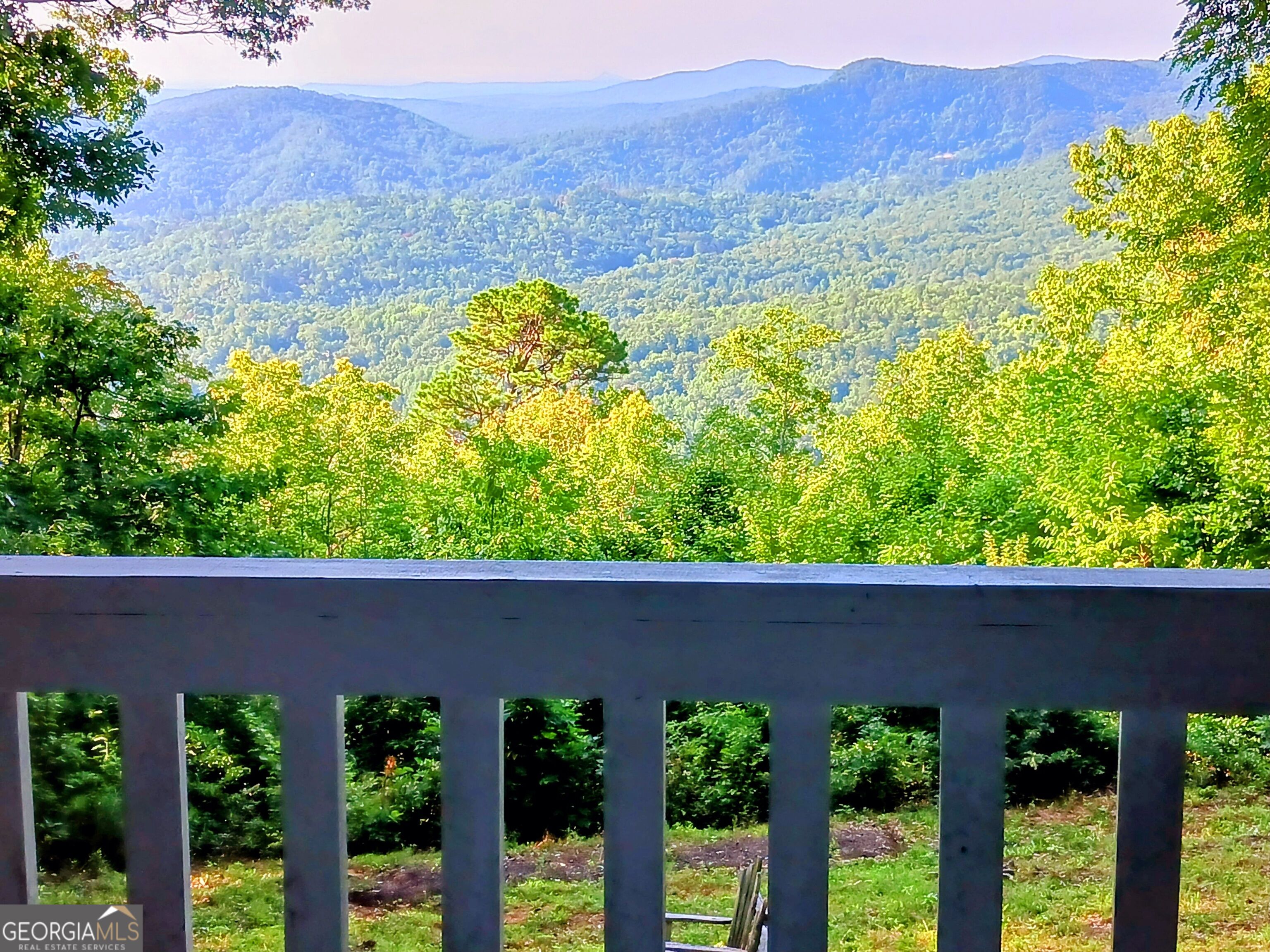 548 Confederate Drive Property Photo 3
