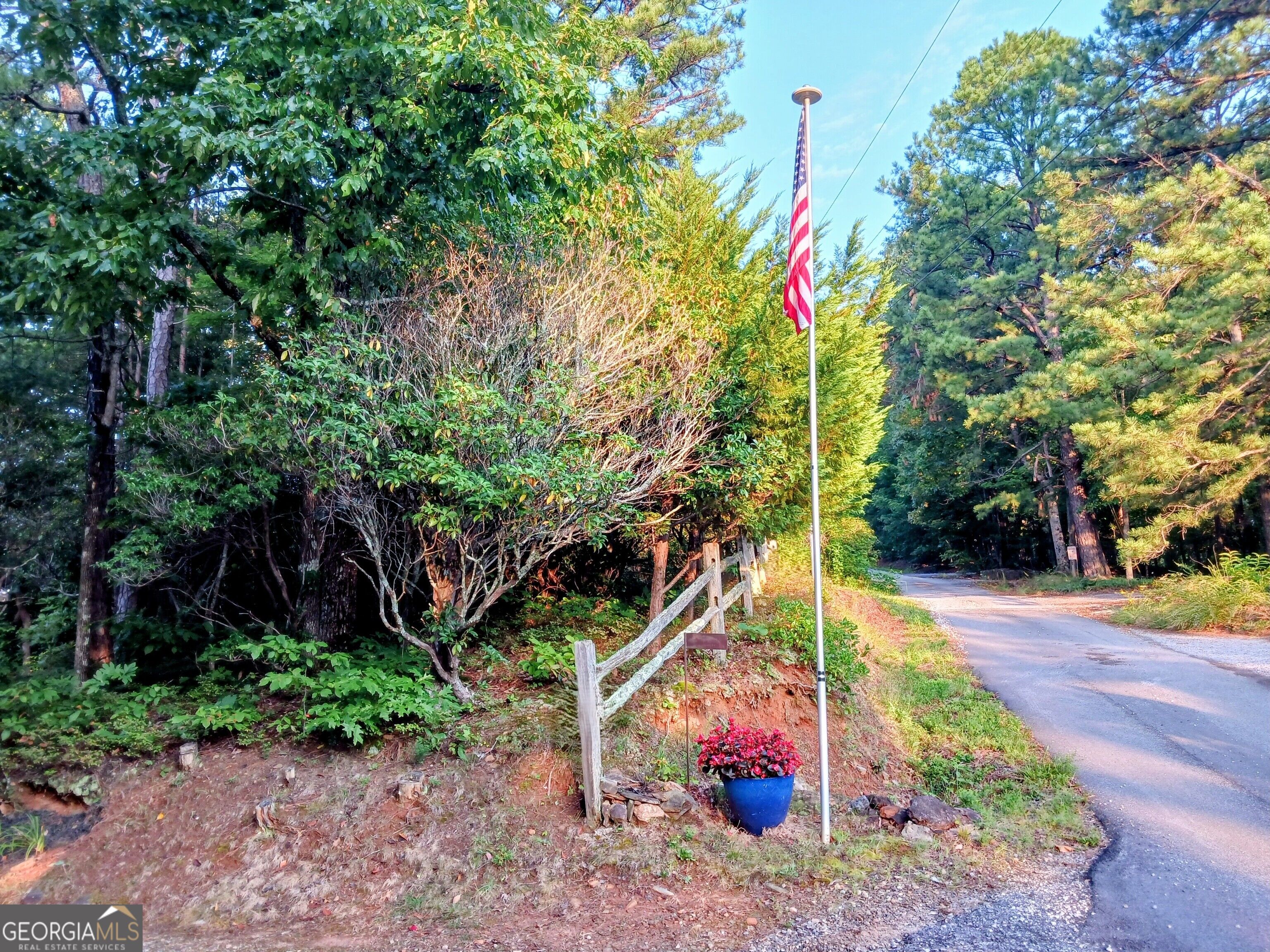 548 Confederate Drive Property Photo 21