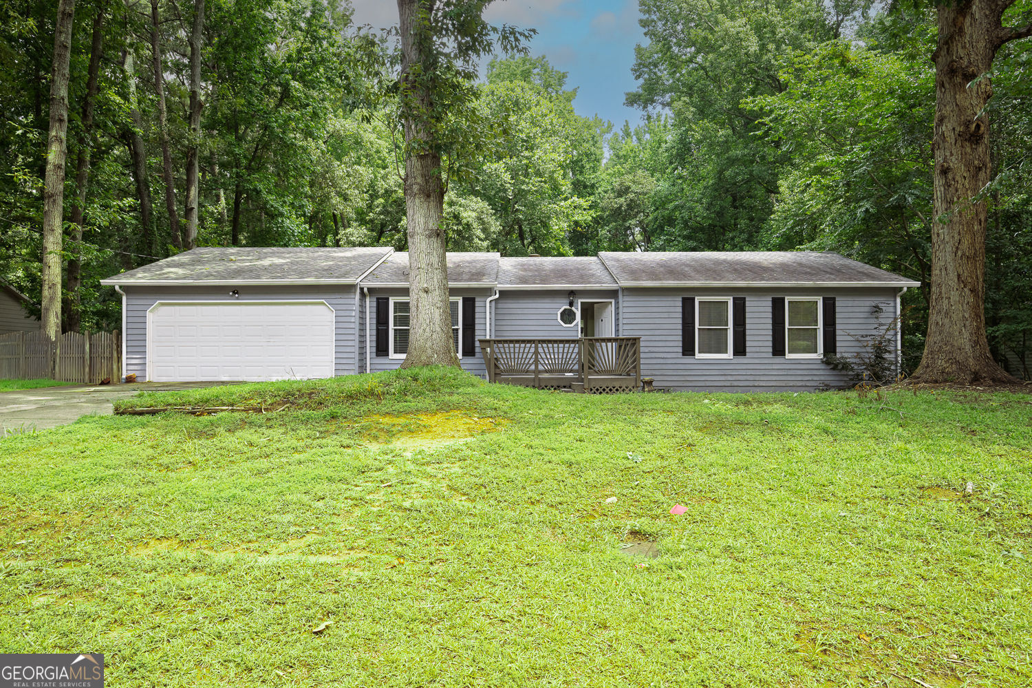 2100 Whitebluff Way Ne Property Photo 1