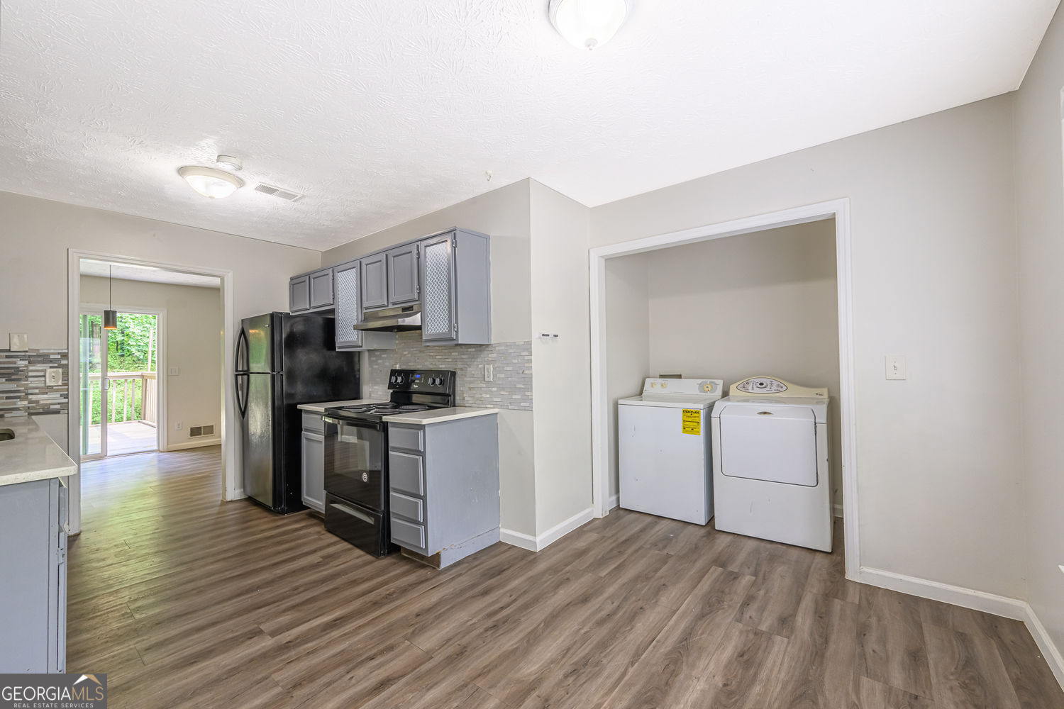 2100 Whitebluff Way Ne Property Photo 6