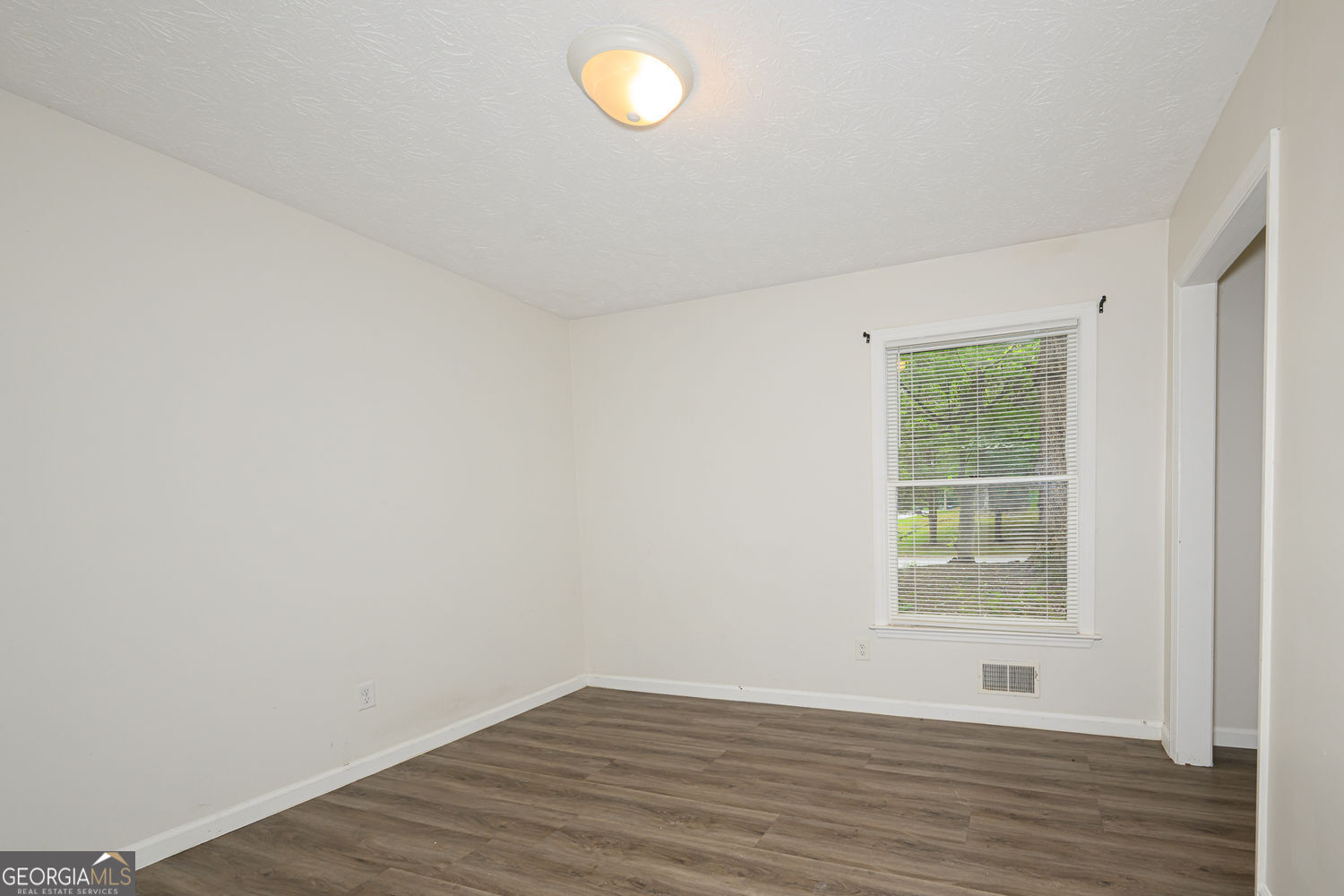 2100 Whitebluff Way Ne Property Photo 24