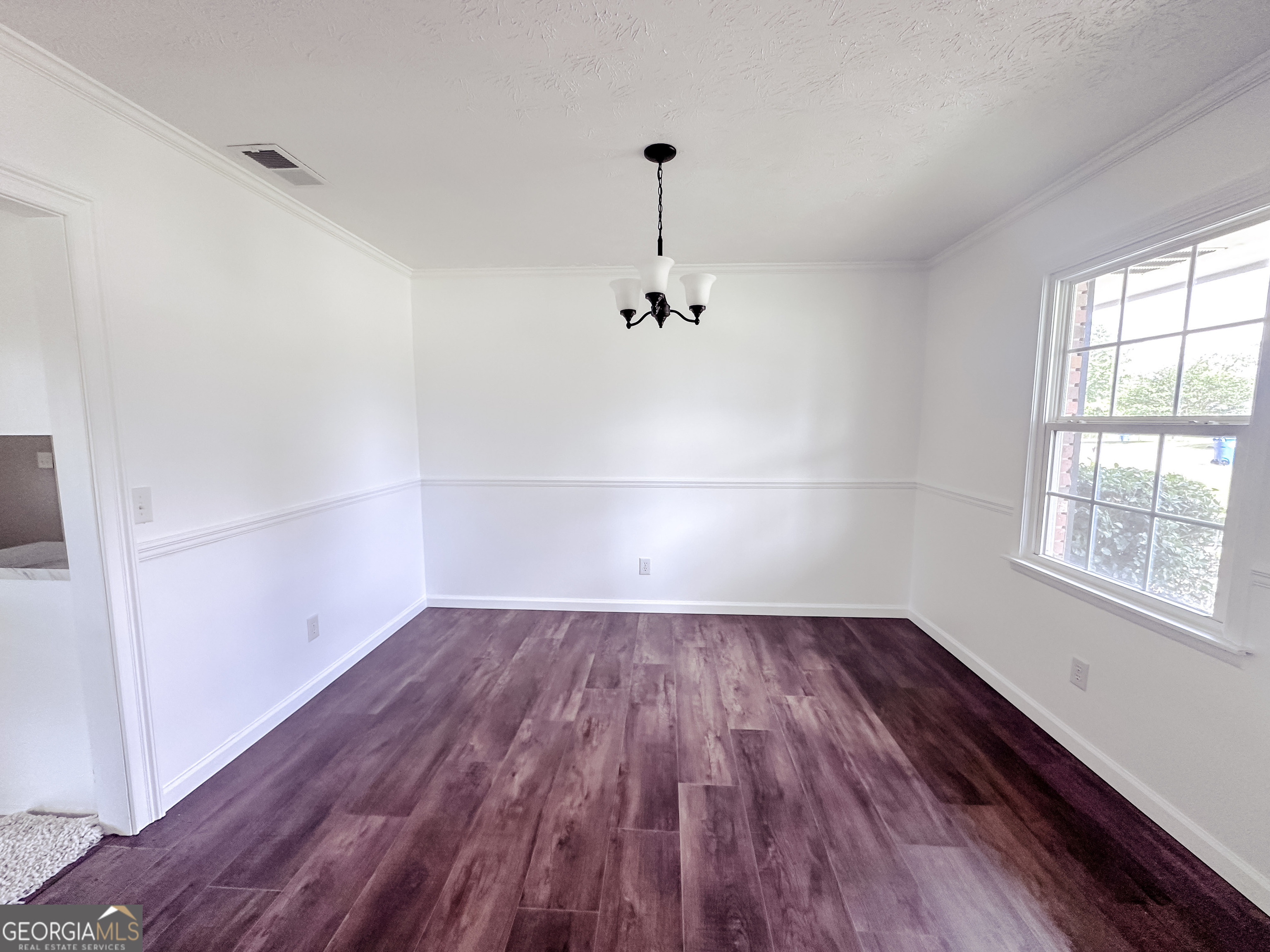 1700 N Maple Drive Property Photo 5