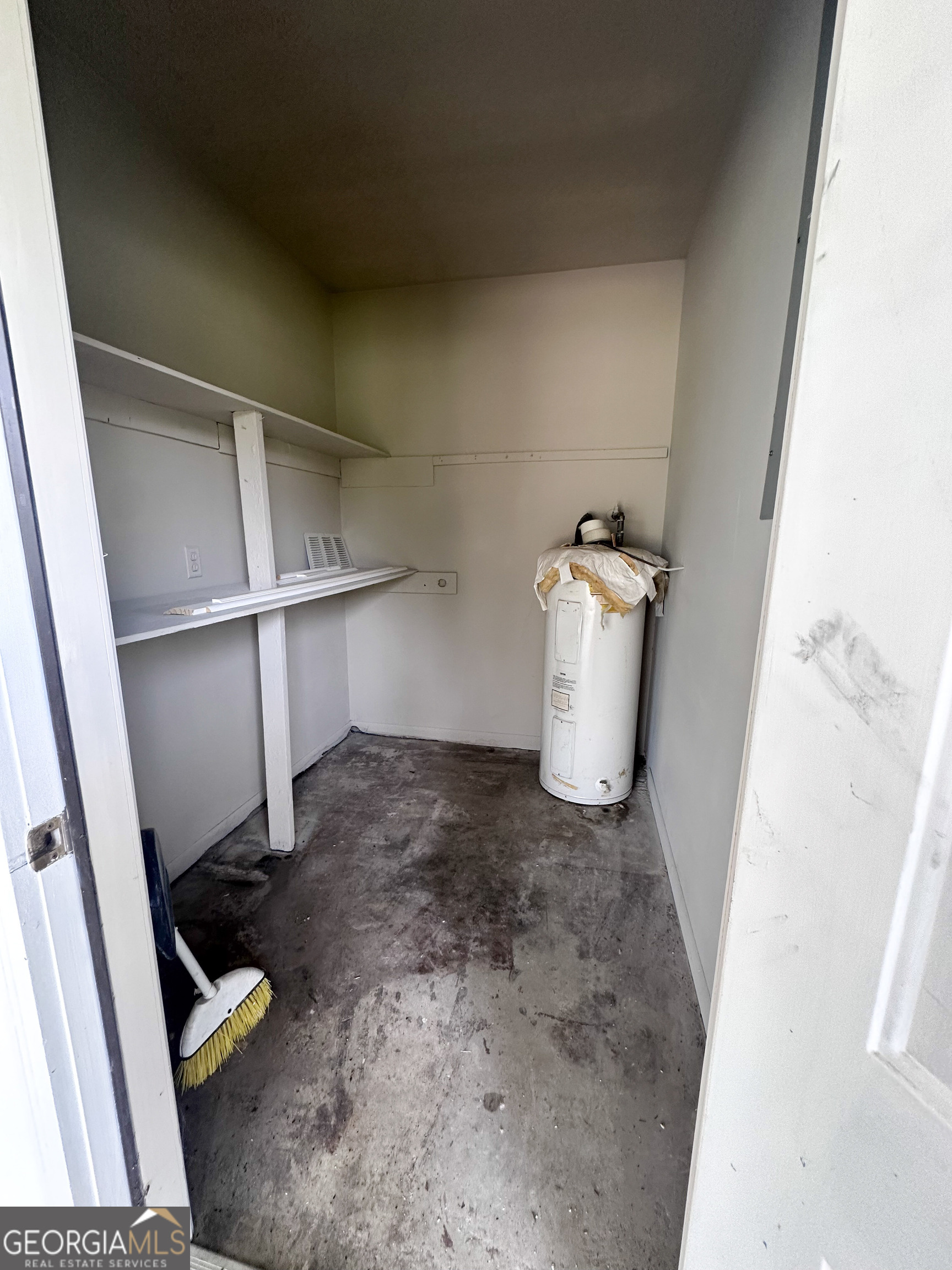 1700 N Maple Drive Property Photo 22