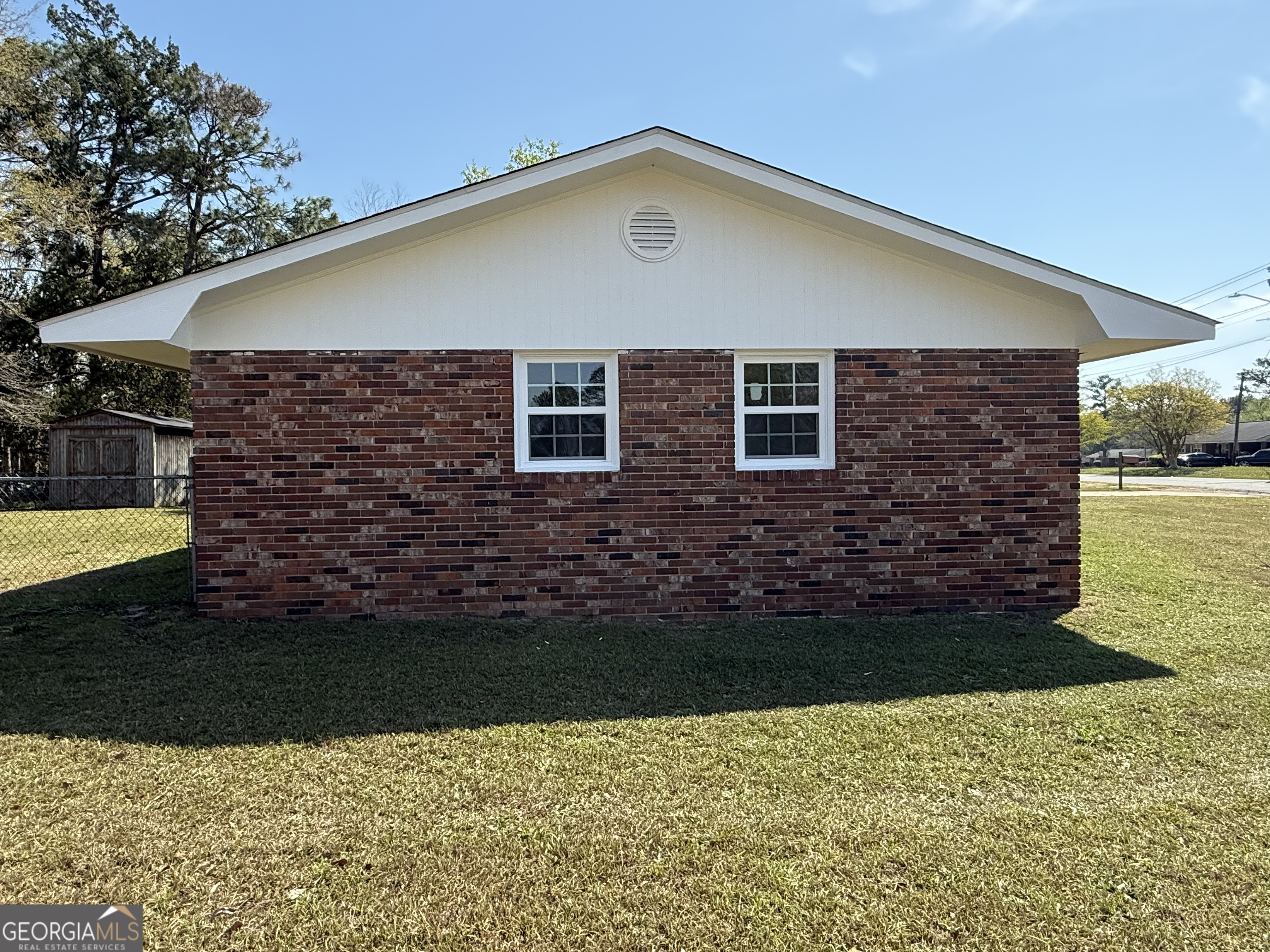 1700 N Maple Drive Property Photo 24