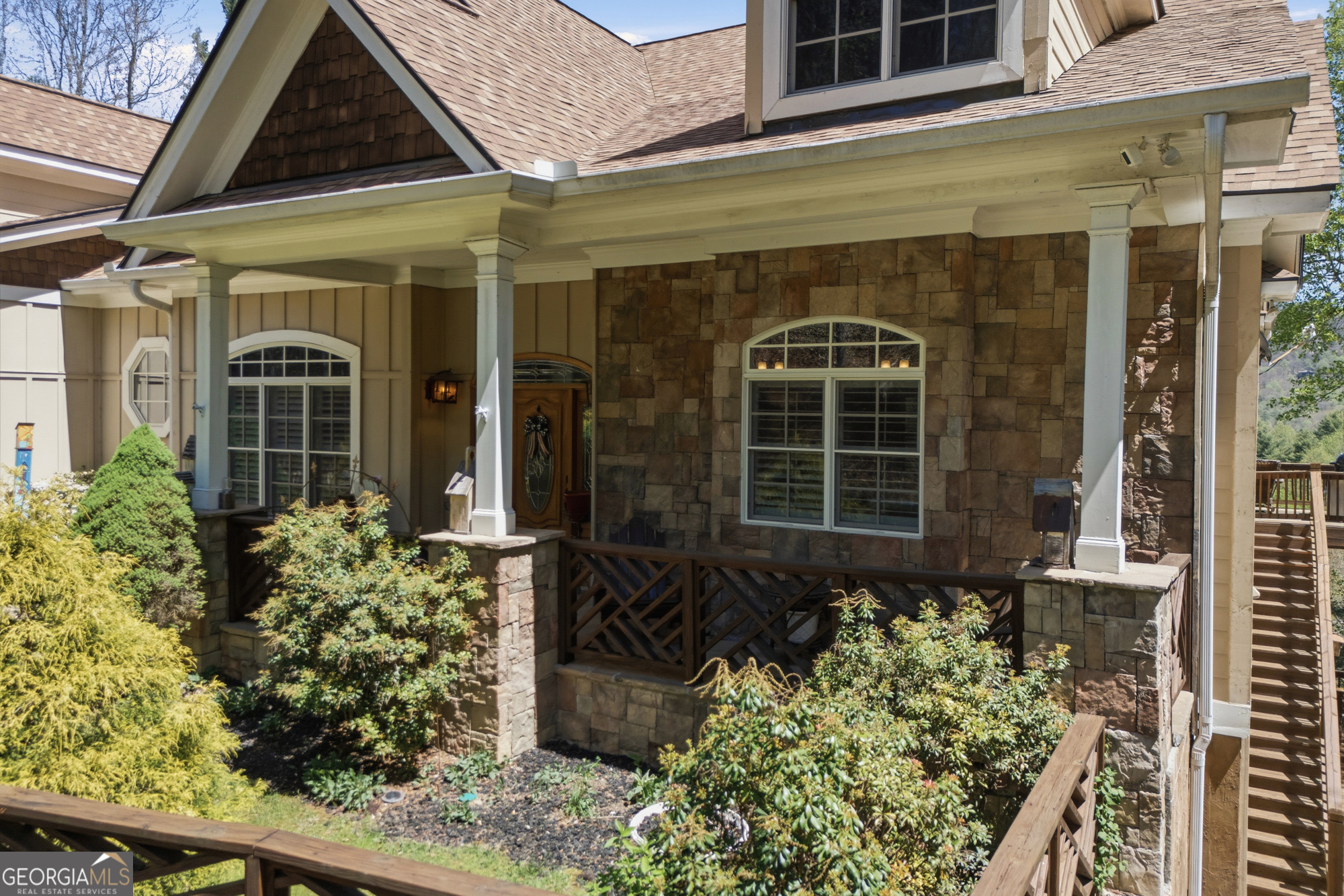275 E Sugarbush Drive Property Photo 13
