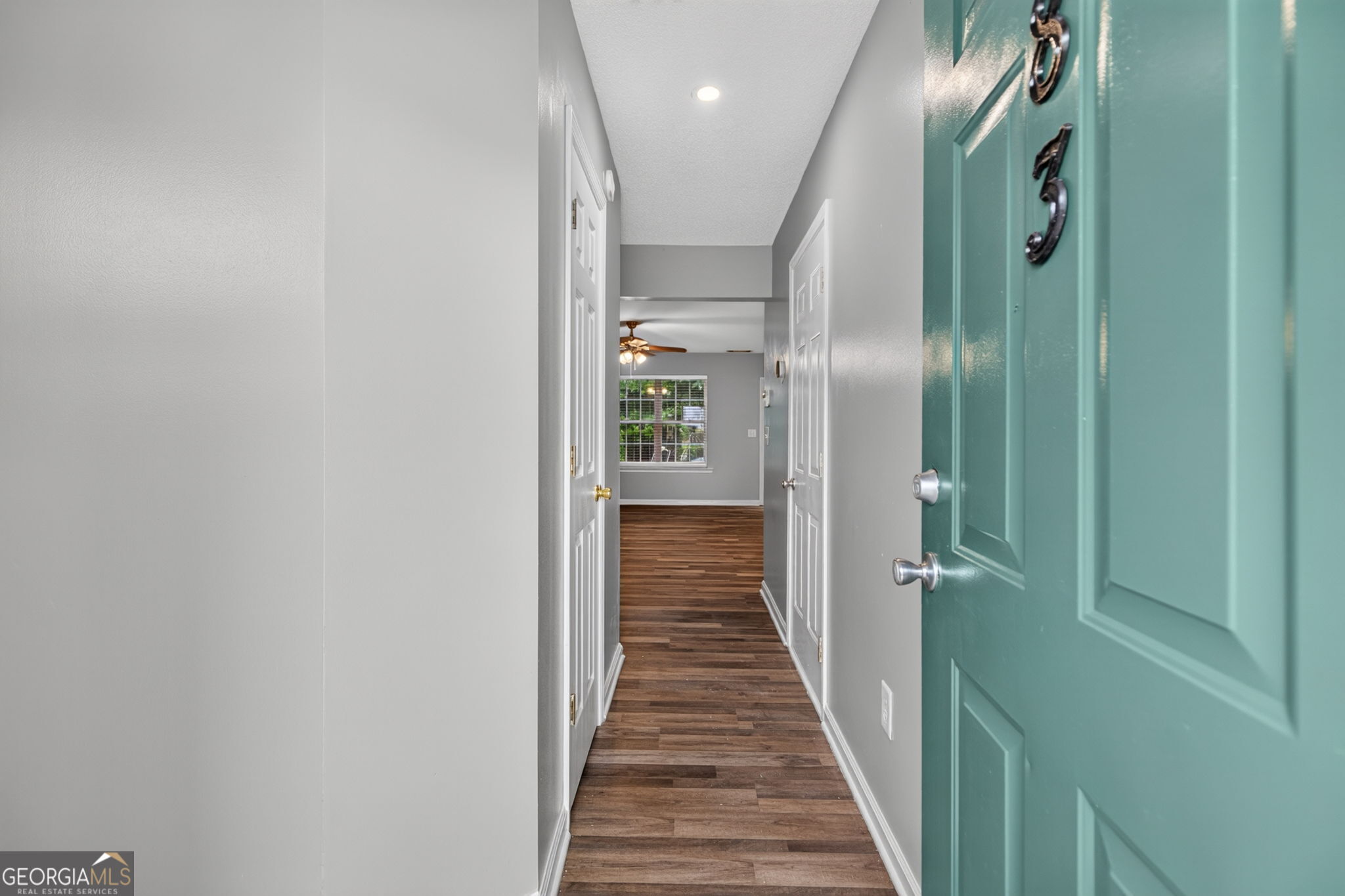 183 Venture Path Property Photo 5