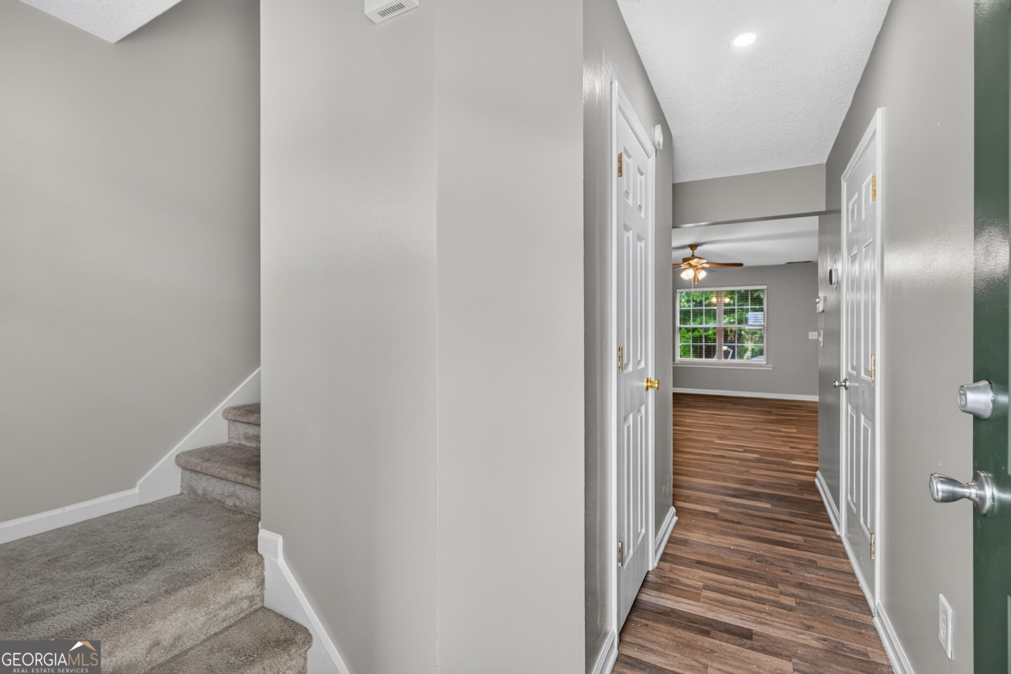 183 Venture Path Property Photo 6