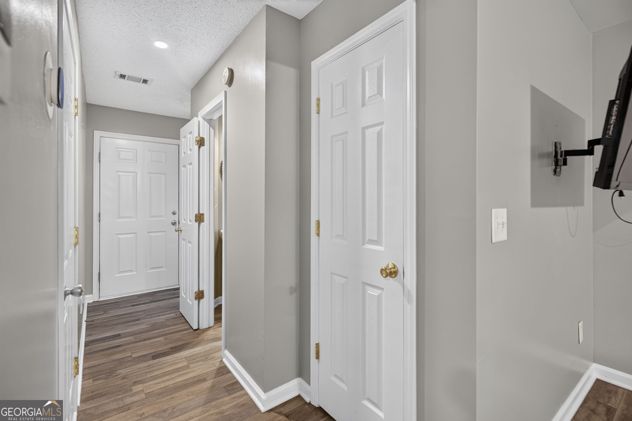 183 Venture Path Property Photo 8