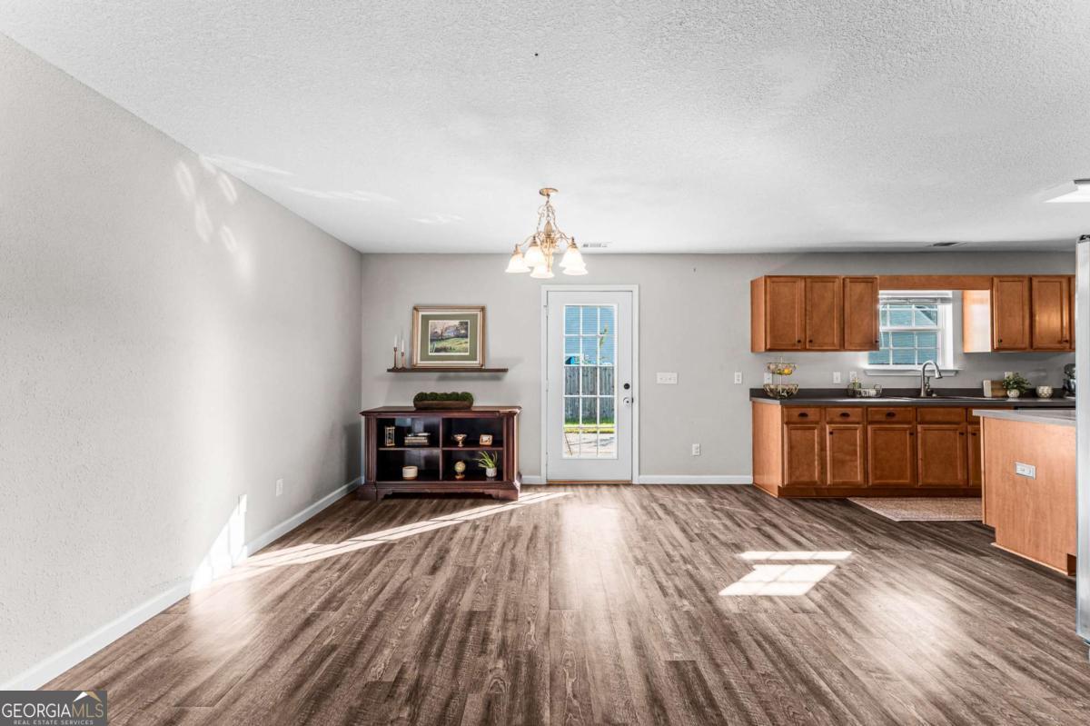 424 Flint Drive Property Photo 12