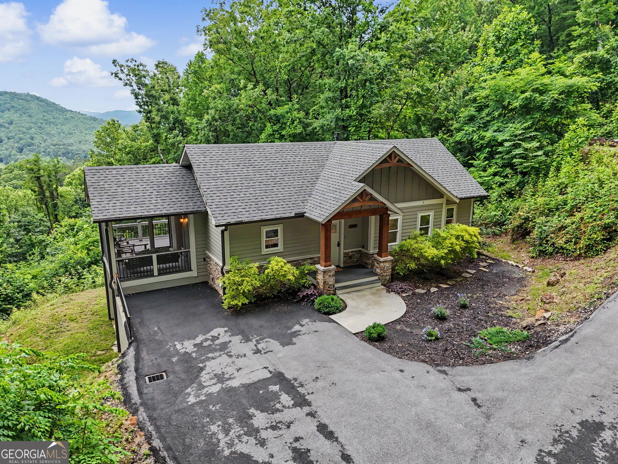 741 Autumn Ridge Drive Property Photo 4
