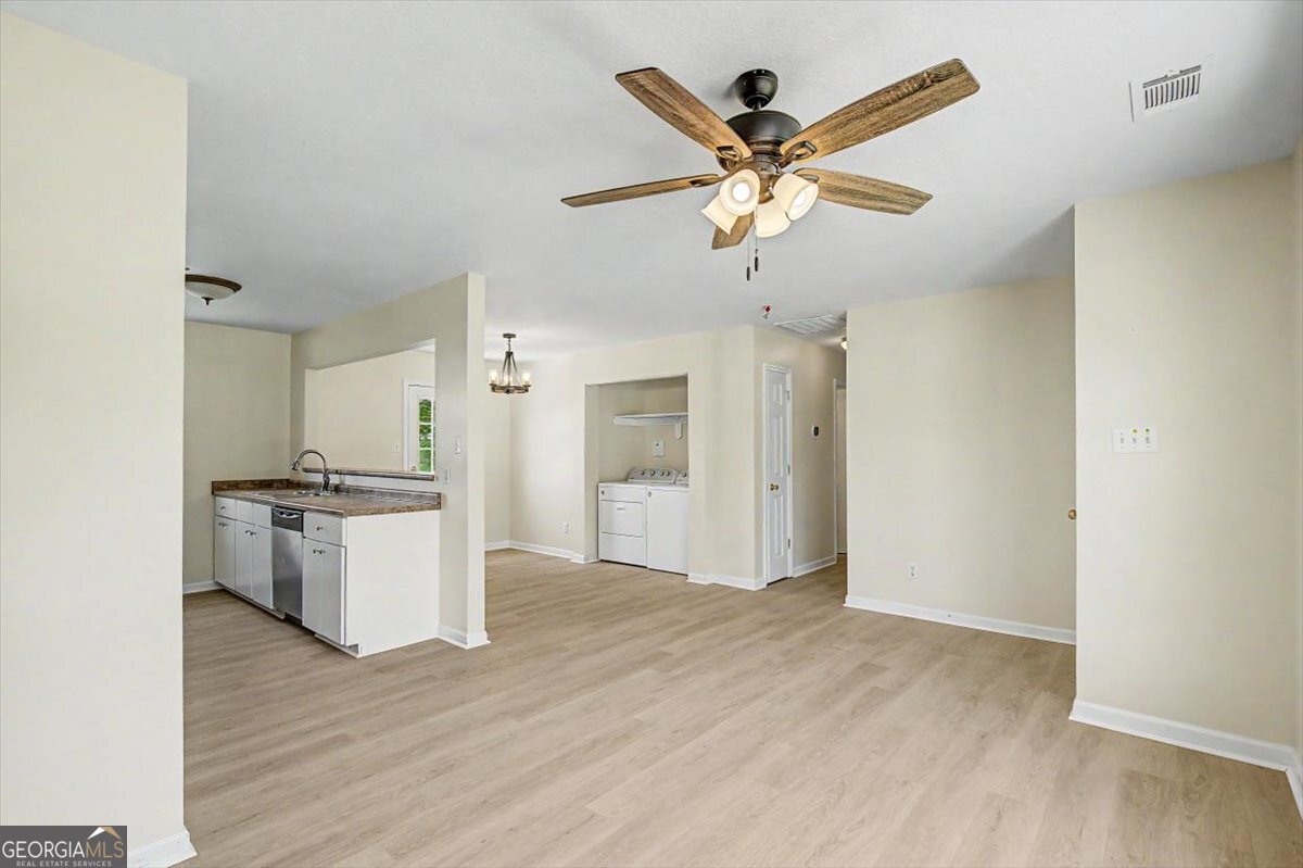 9012 Whispering Pines Boulevard Property Photo 10