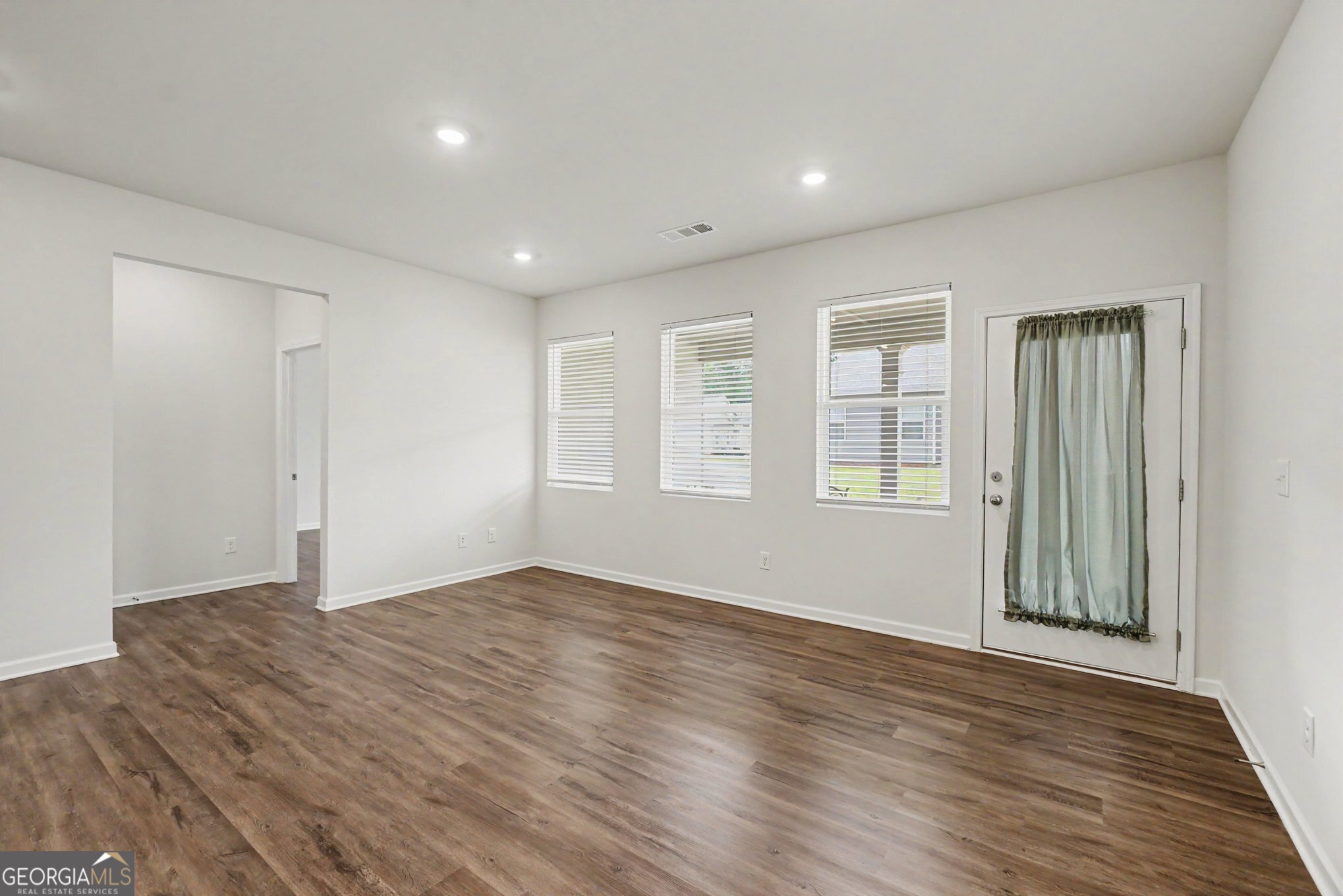 7 Rosebud Lane Property Photo 6