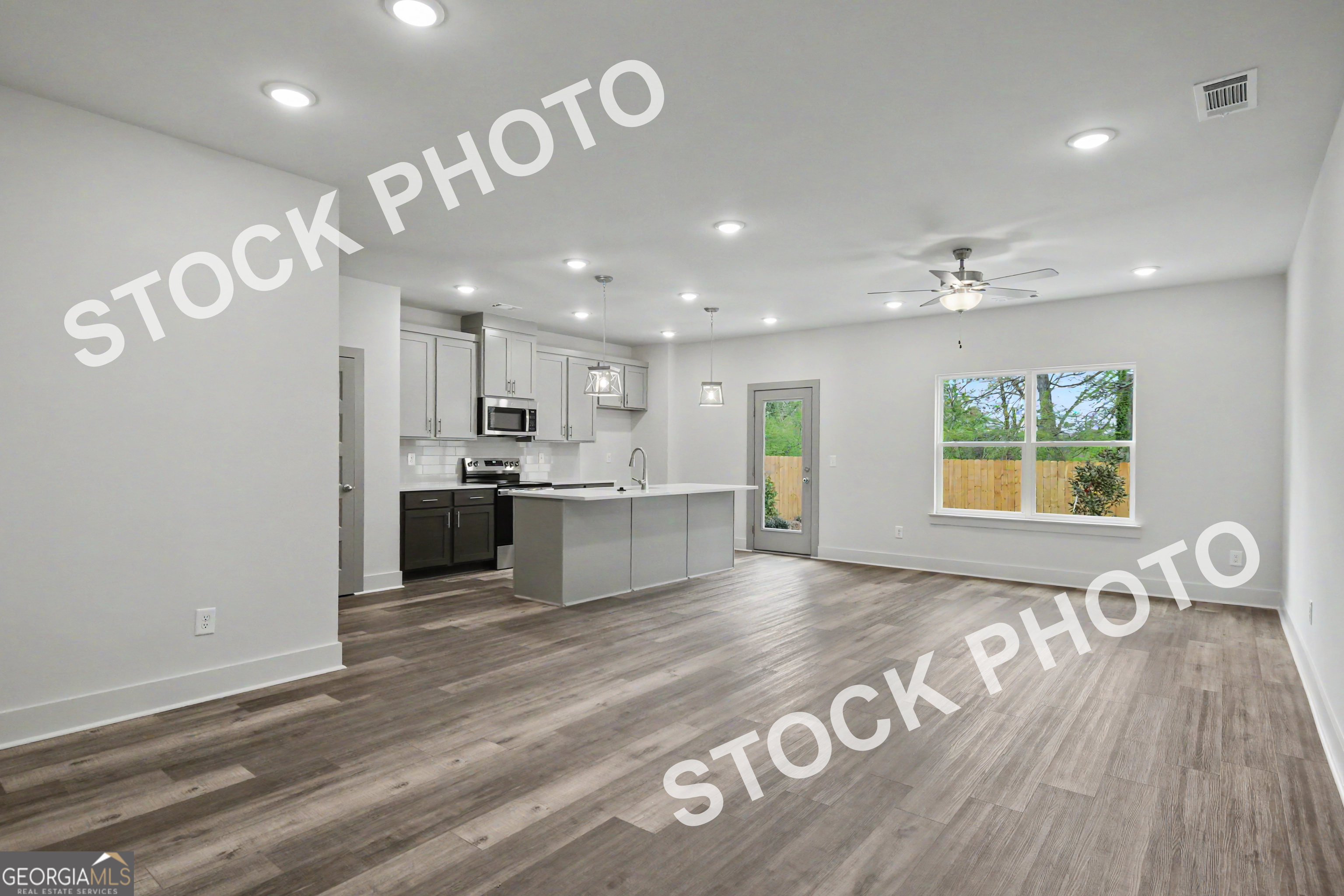4303 Fern River Bend # 21 Property Photo 6