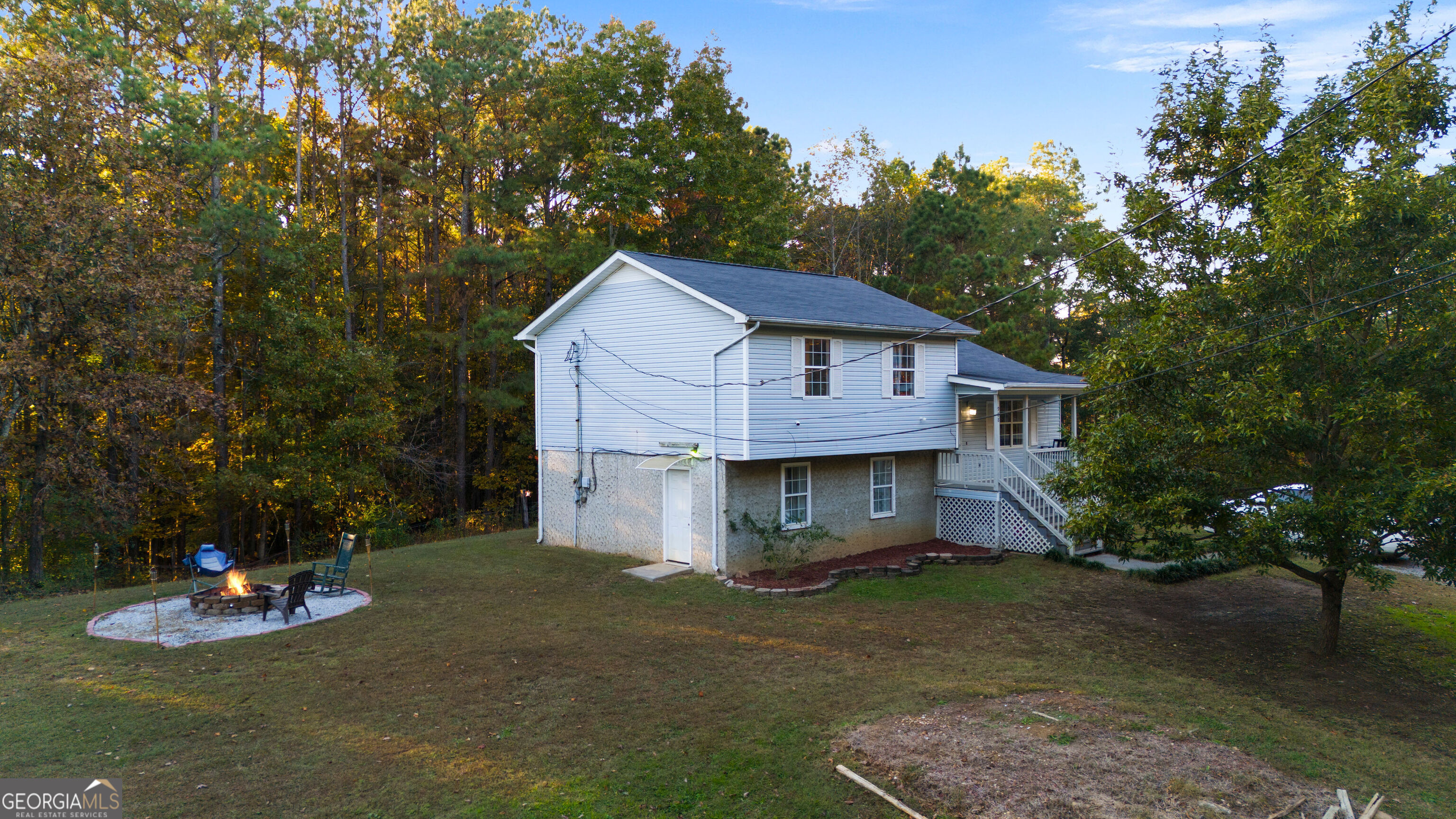 988 Davenport Road Property Photo 1