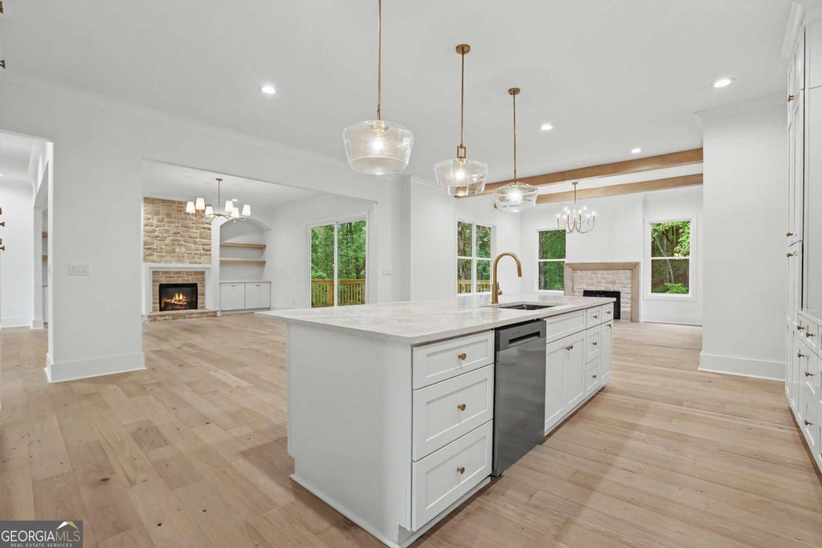 6043 Bluewater Boulevard Property Photo 8