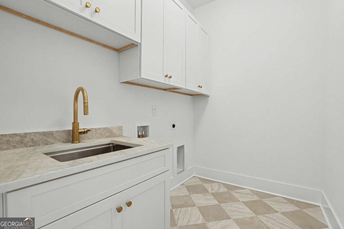 6043 Bluewater Boulevard Property Photo 25