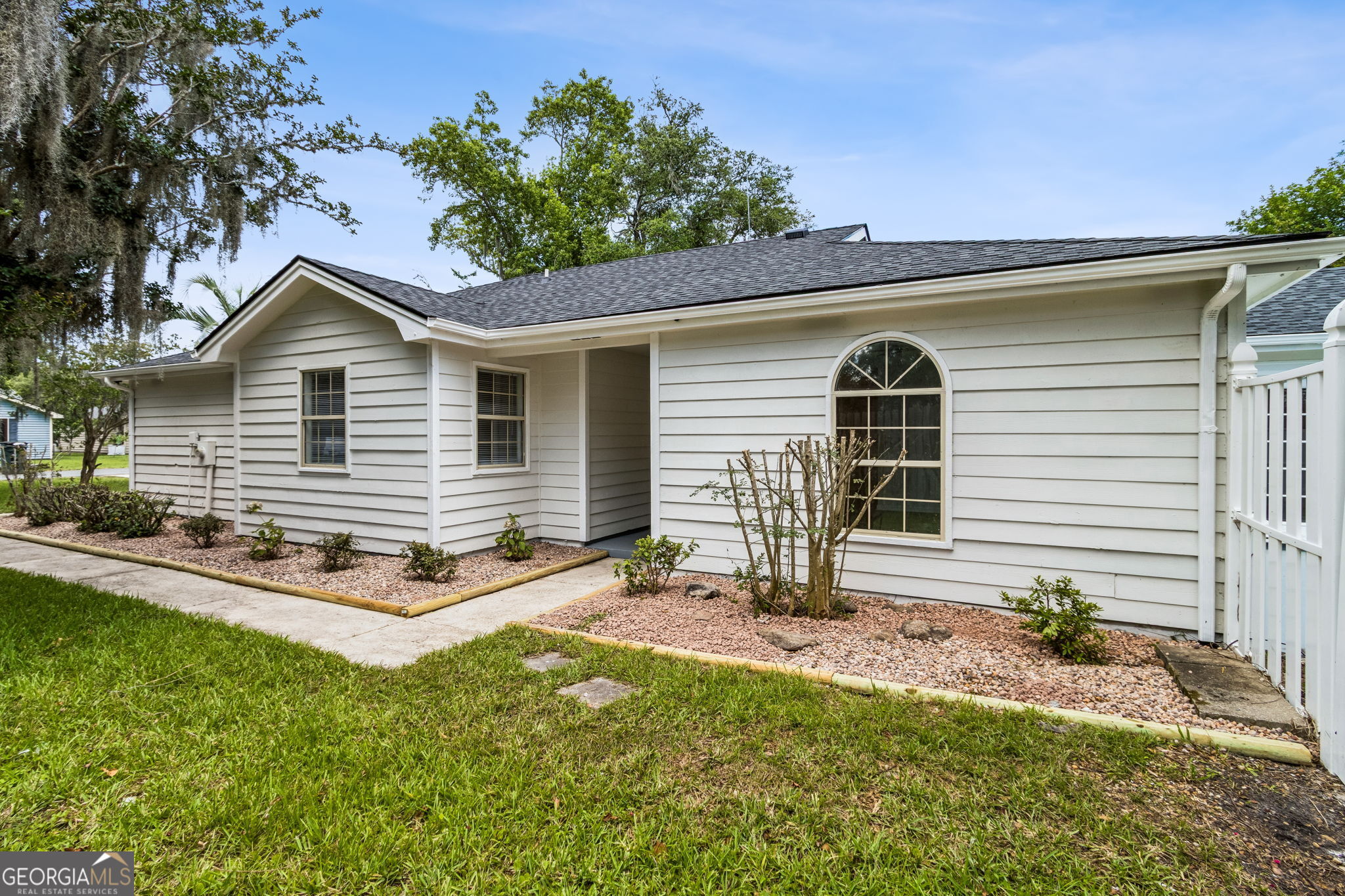 207 Cypress Drive Property Photo 1