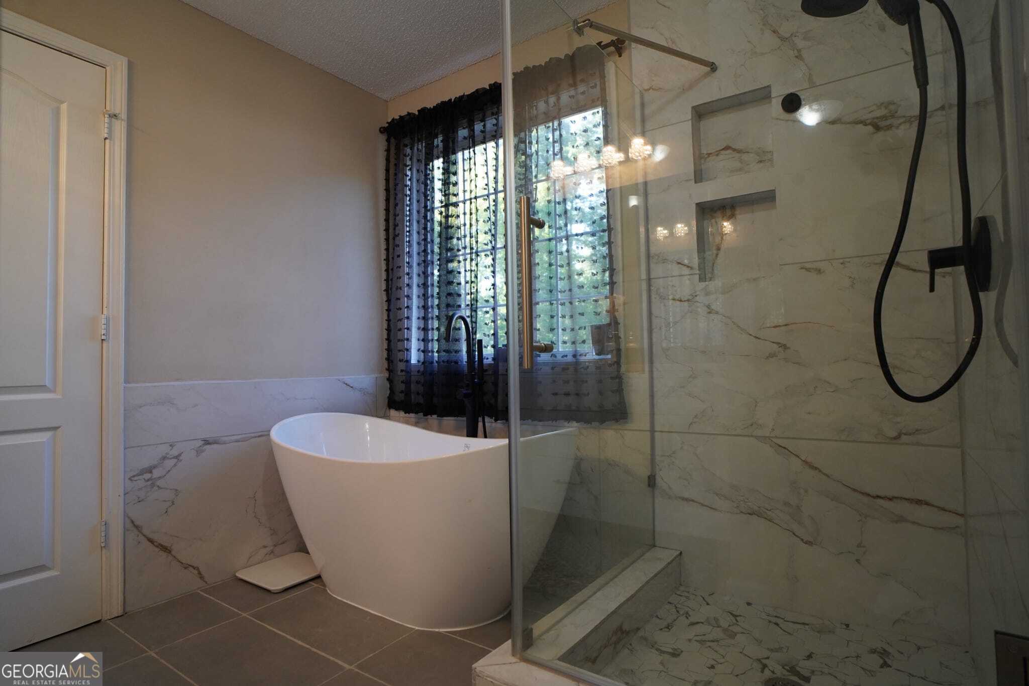 3788 Walnut Creek Way Property Photo 14