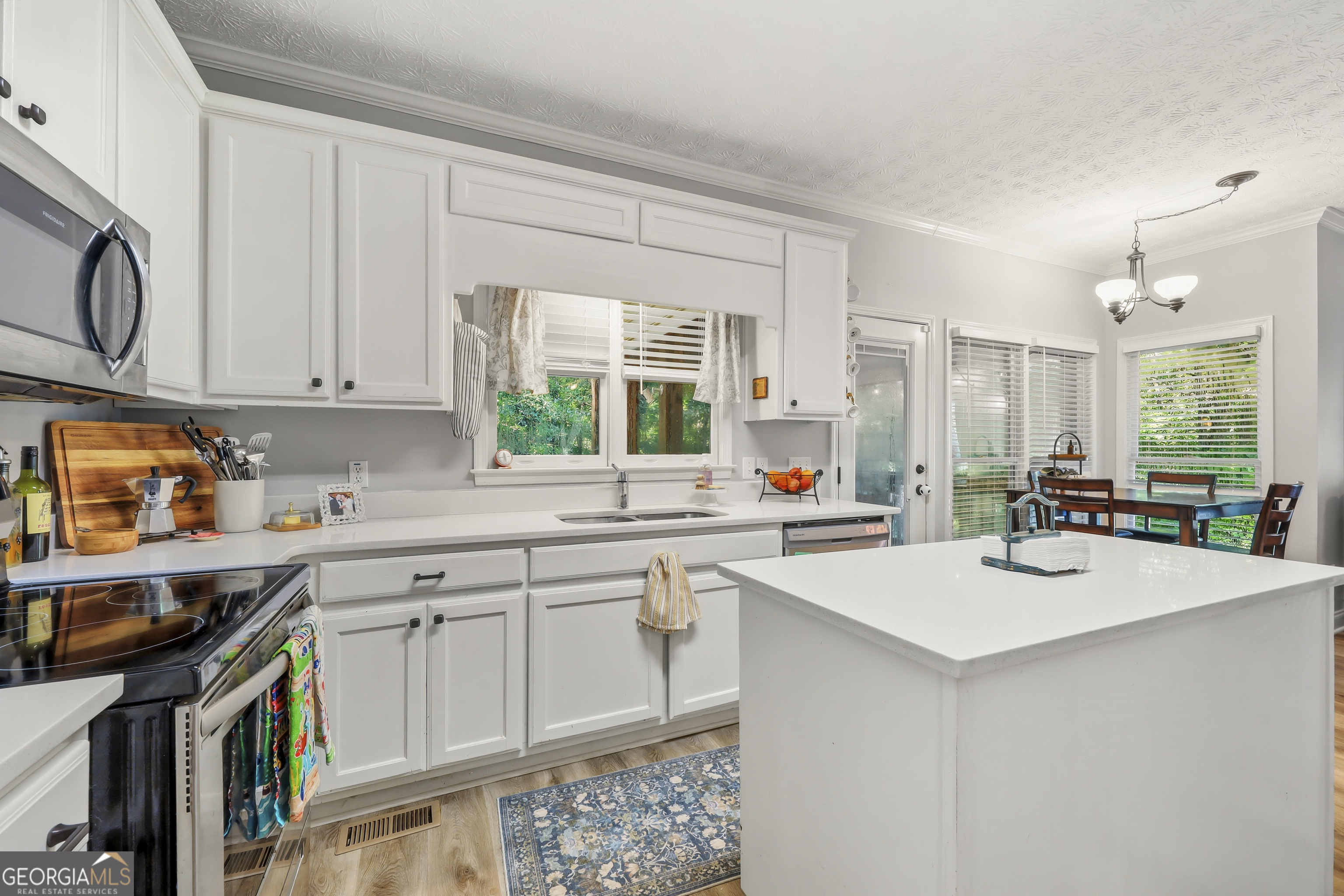 1607 White Oak Drive Property Photo 17