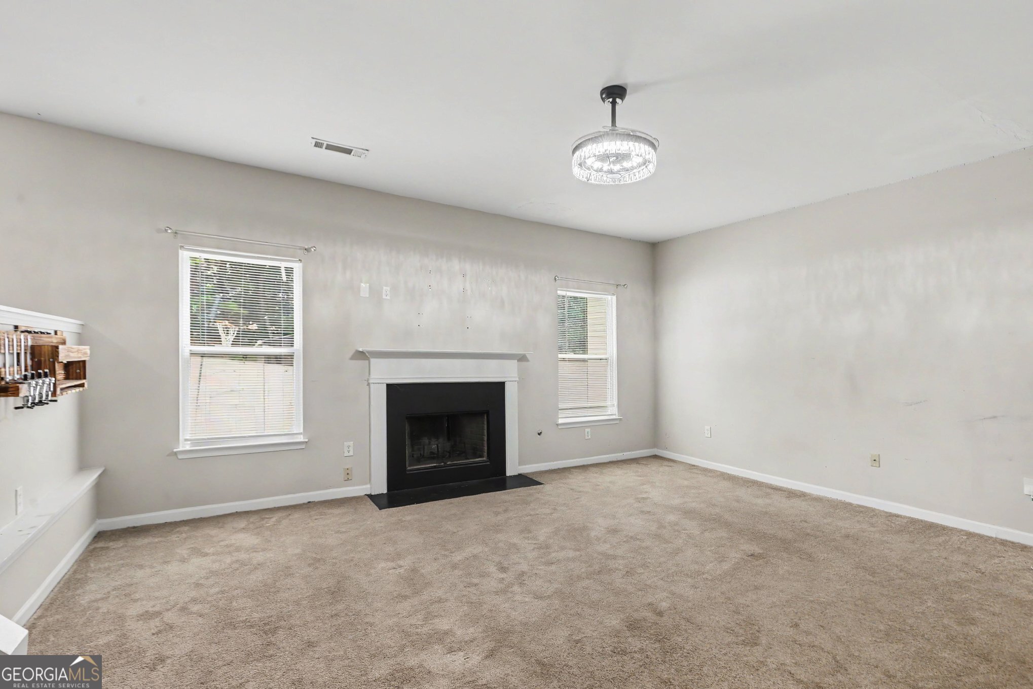 2554 Wrangler Drive Sw Property Photo 9