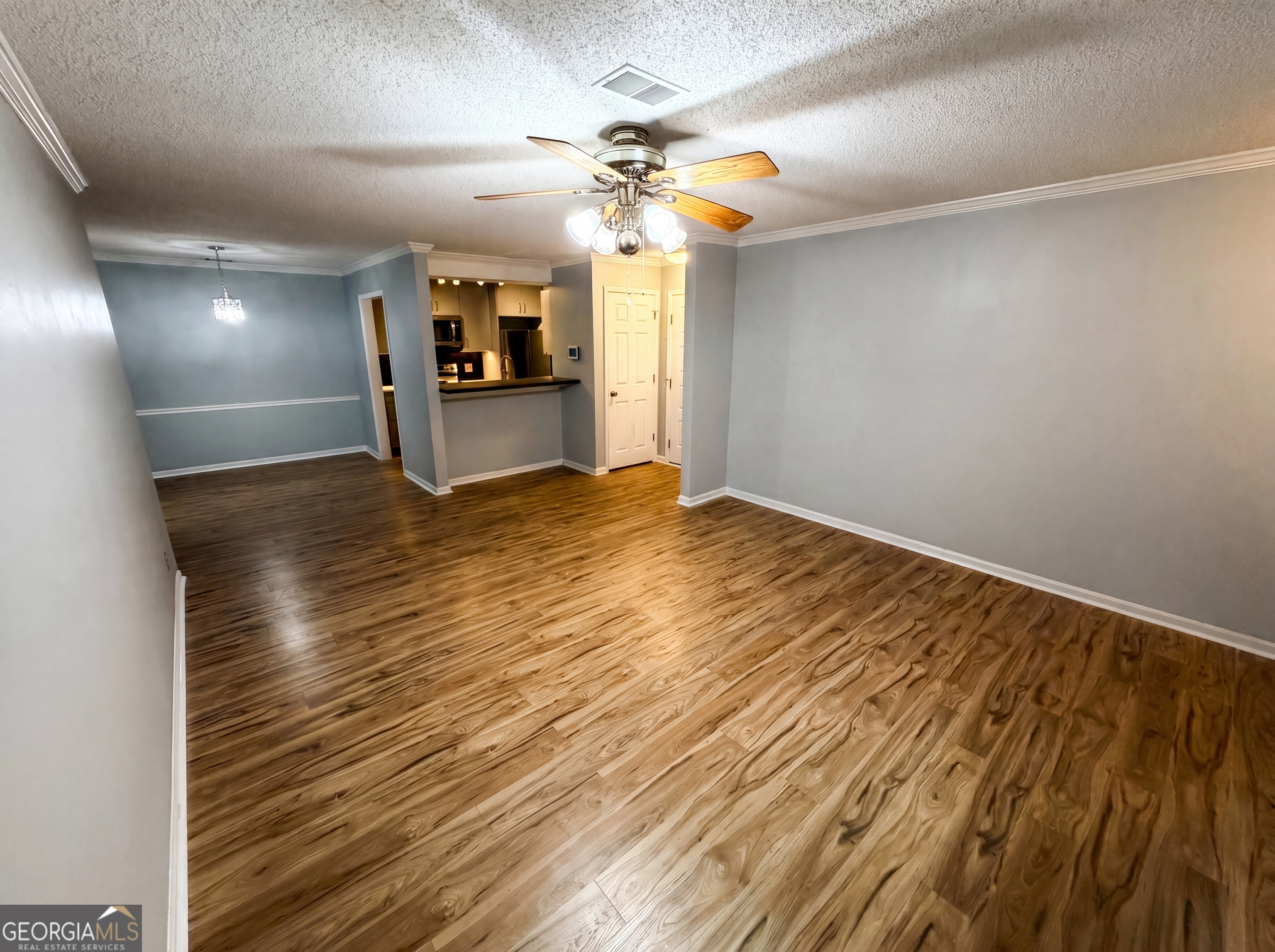 507 Barrington Hills Drive Property Photo 8