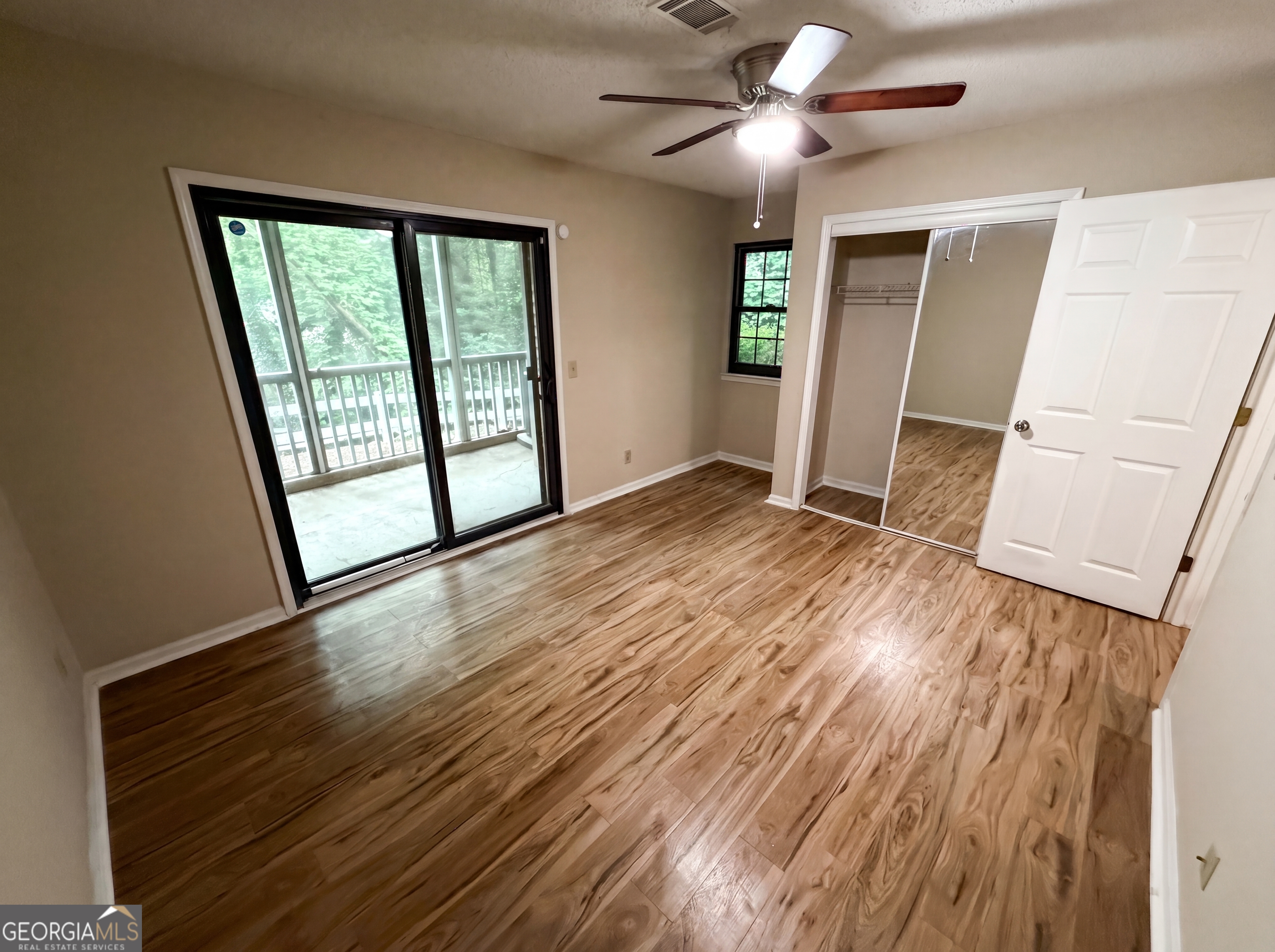 507 Barrington Hills Drive Property Photo 12