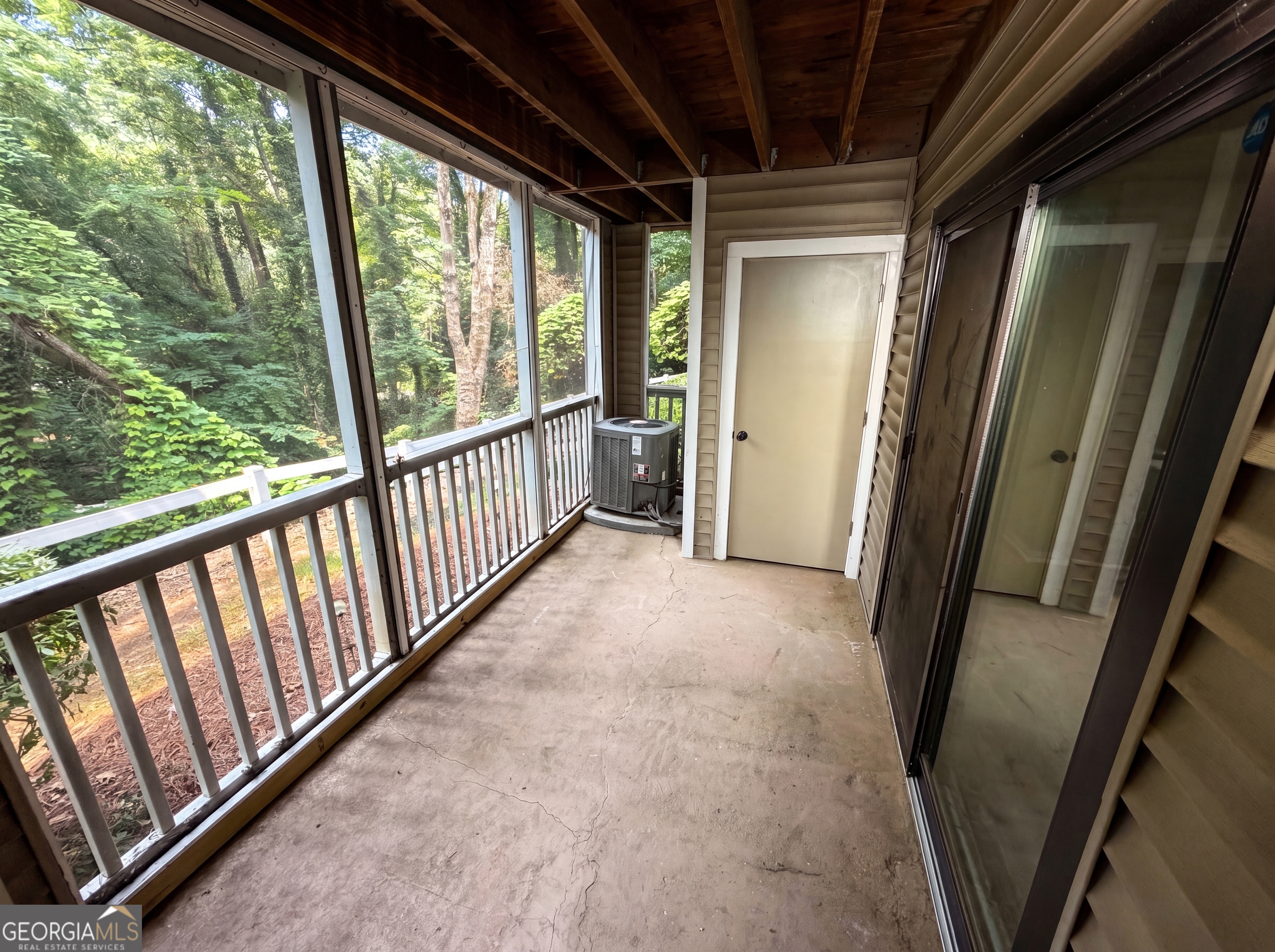 507 Barrington Hills Drive Property Photo 20