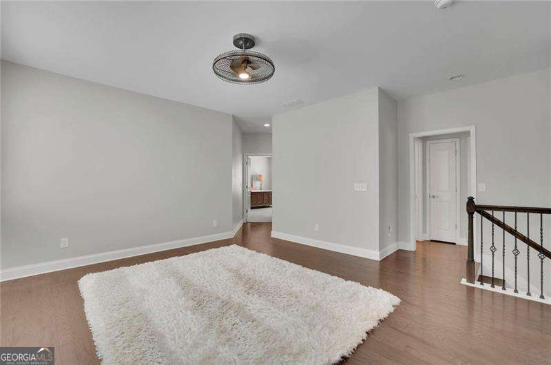 1145 Waters Way Property Photo 17
