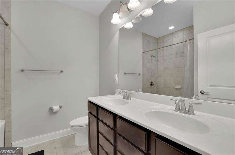1145 Waters Way Property Photo 25