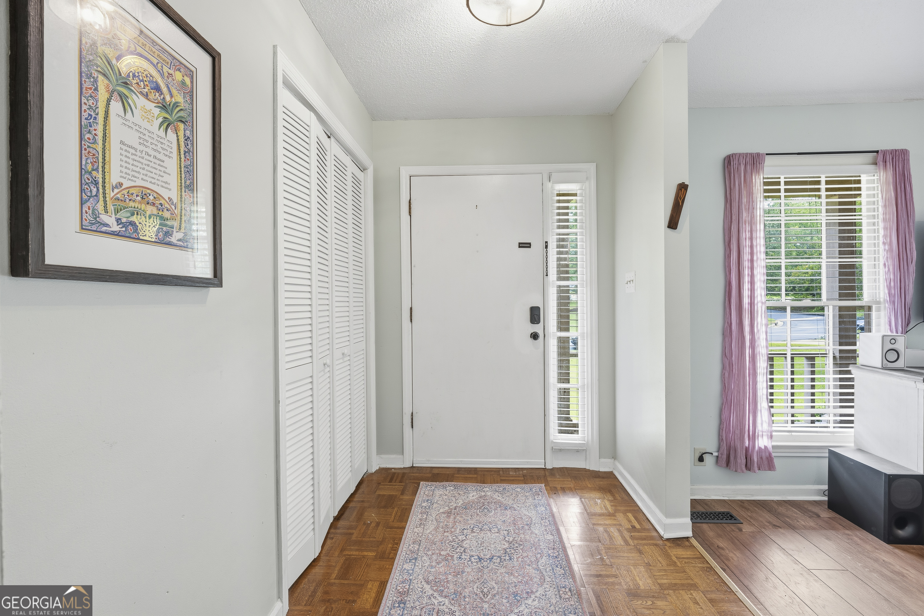 668 Summerwind Drive Property Photo 8